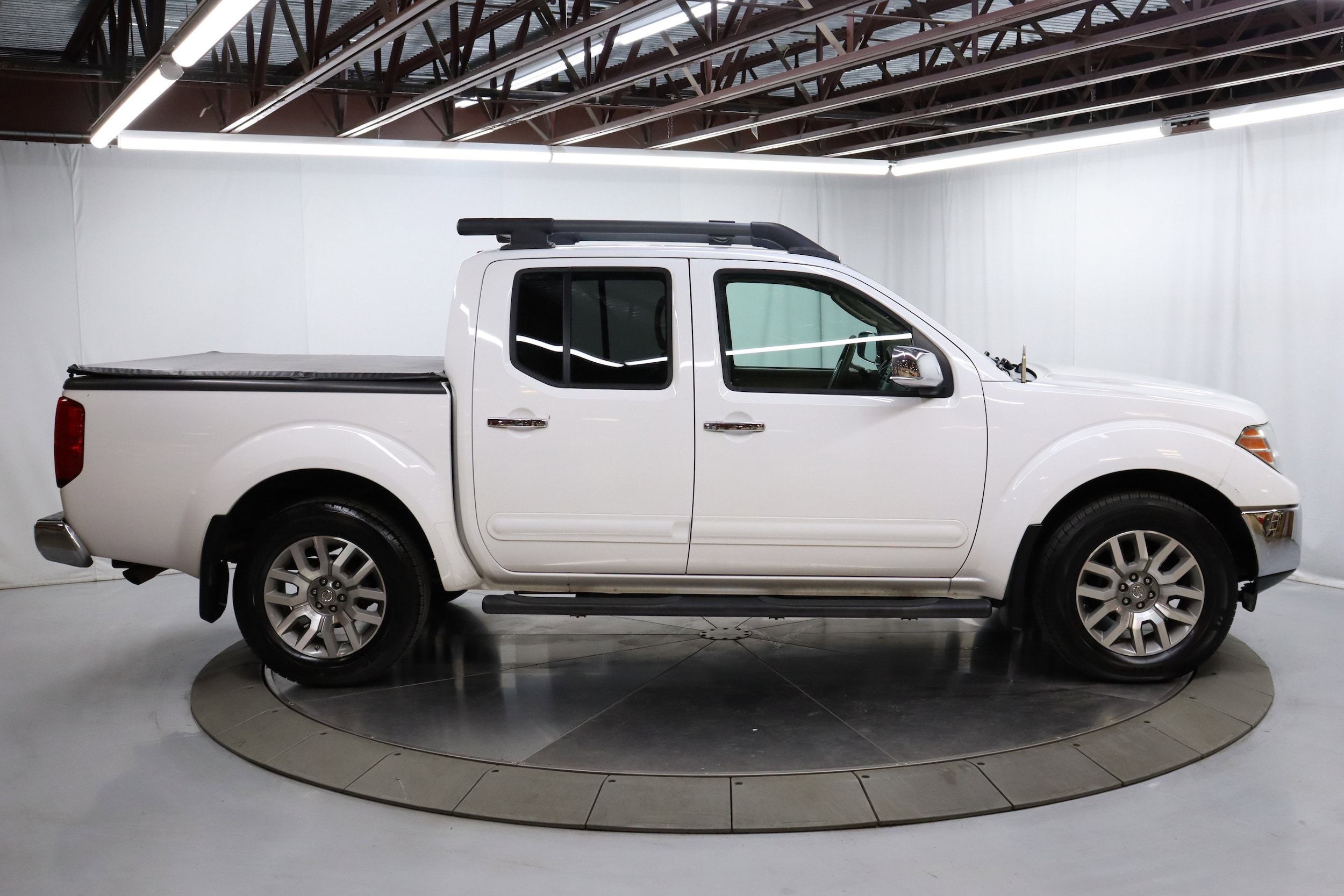 2011 Nissan Frontier 8