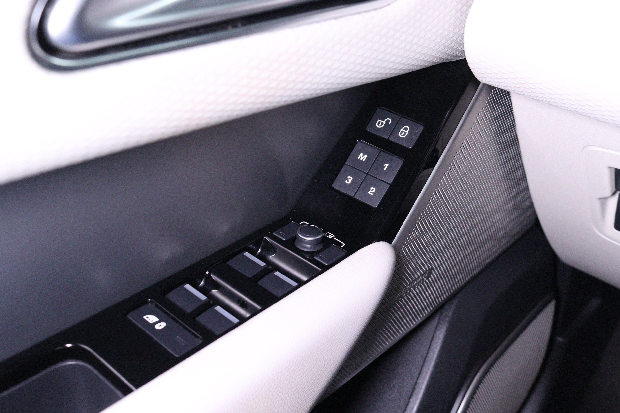 2019 Land Rover Range Rover Velar 60
