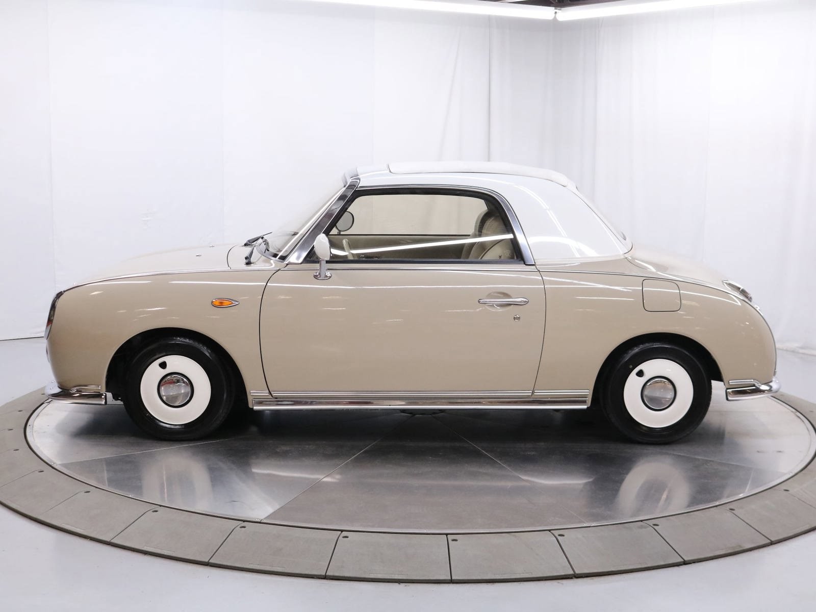 1991 Nissan Figaro 4