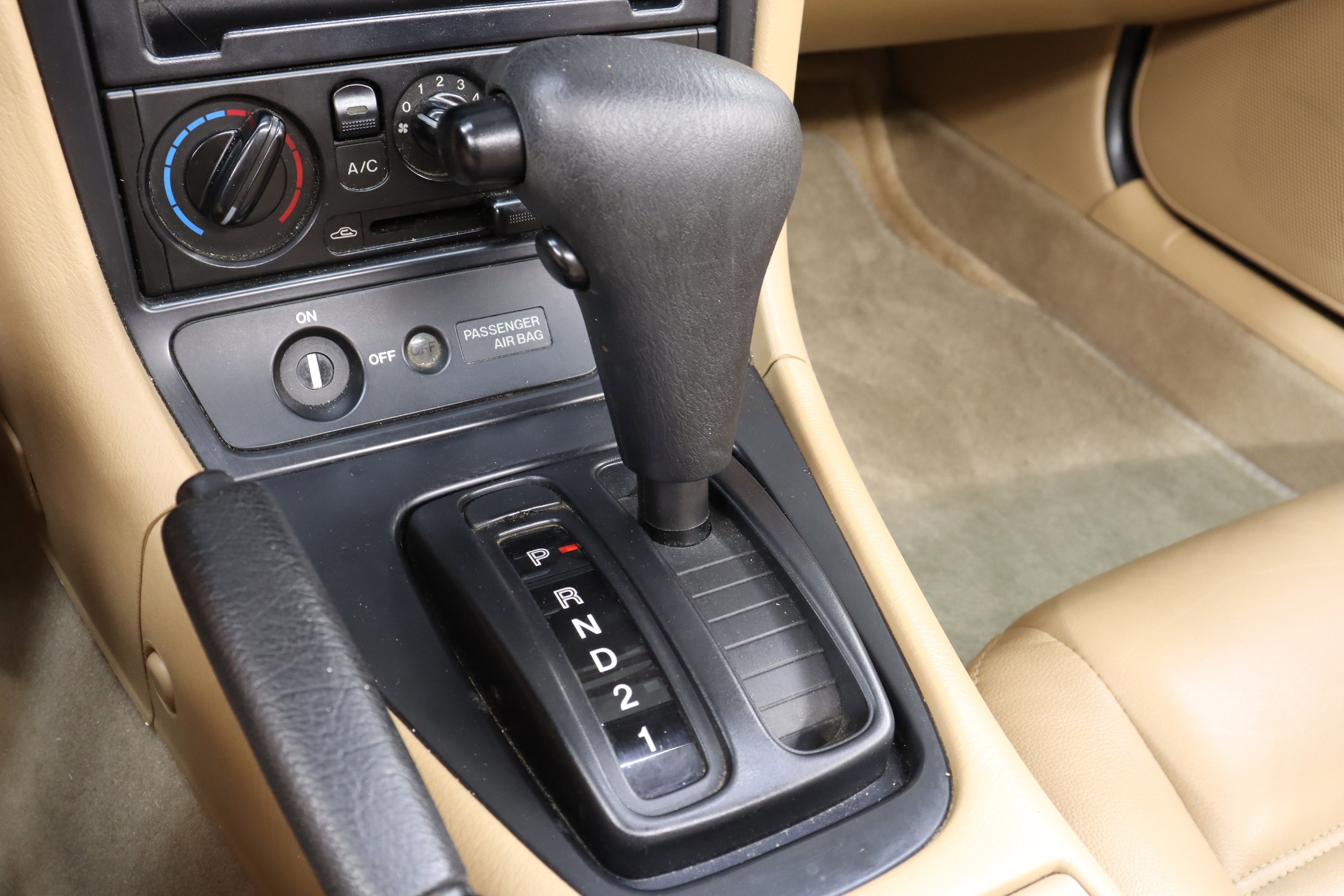 1999 Mazda MX-5 Miata 24