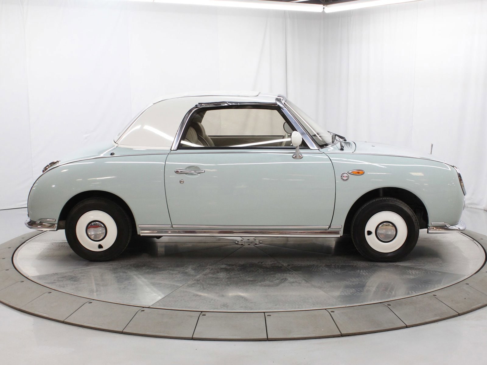 1991 Nissan Figaro 8