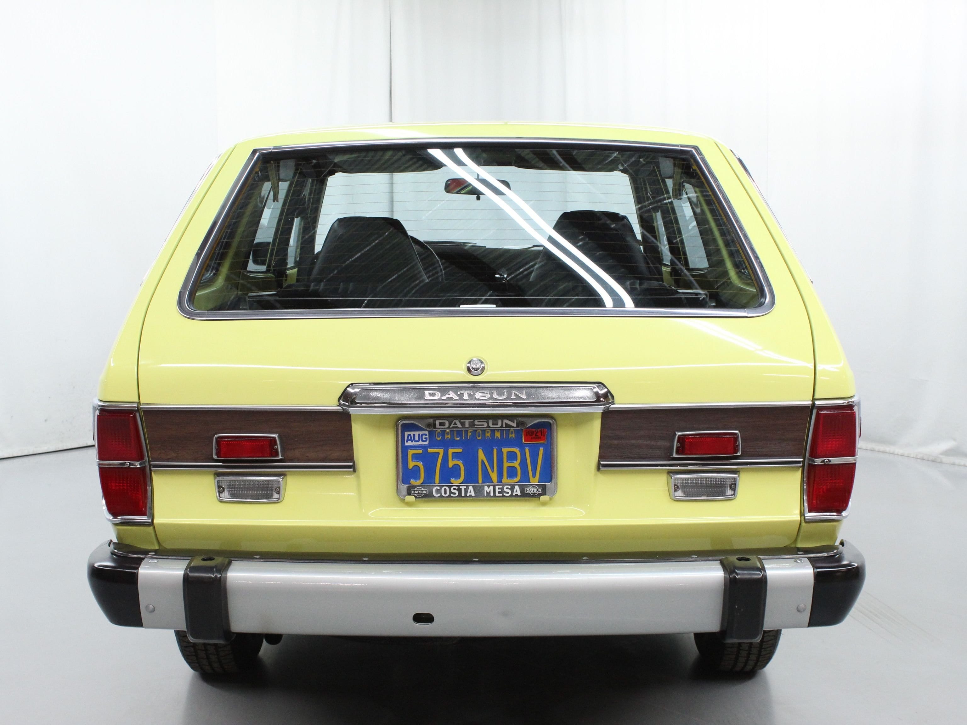 1974 Datsun 710 6