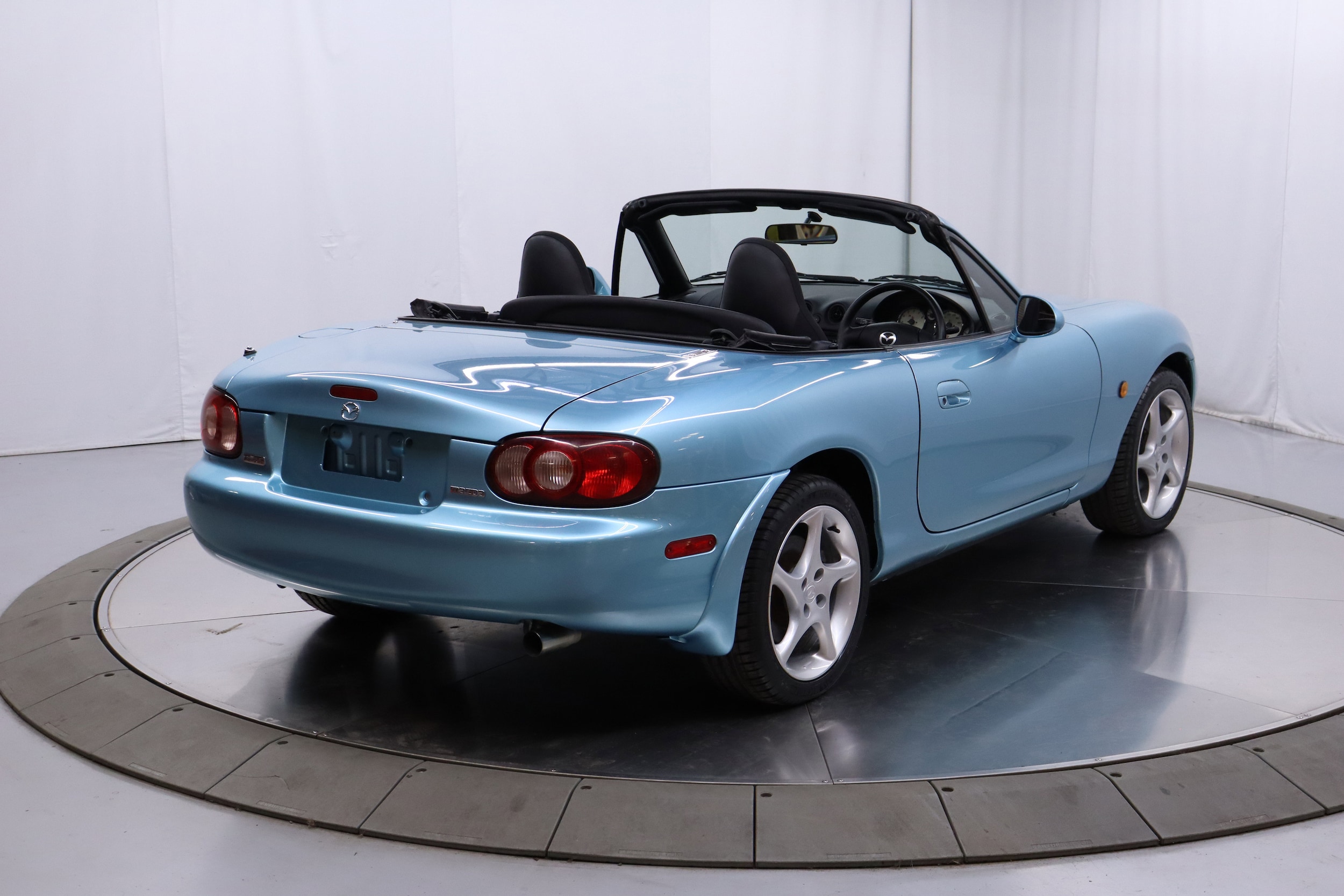 2000 Mazda Roadster 13