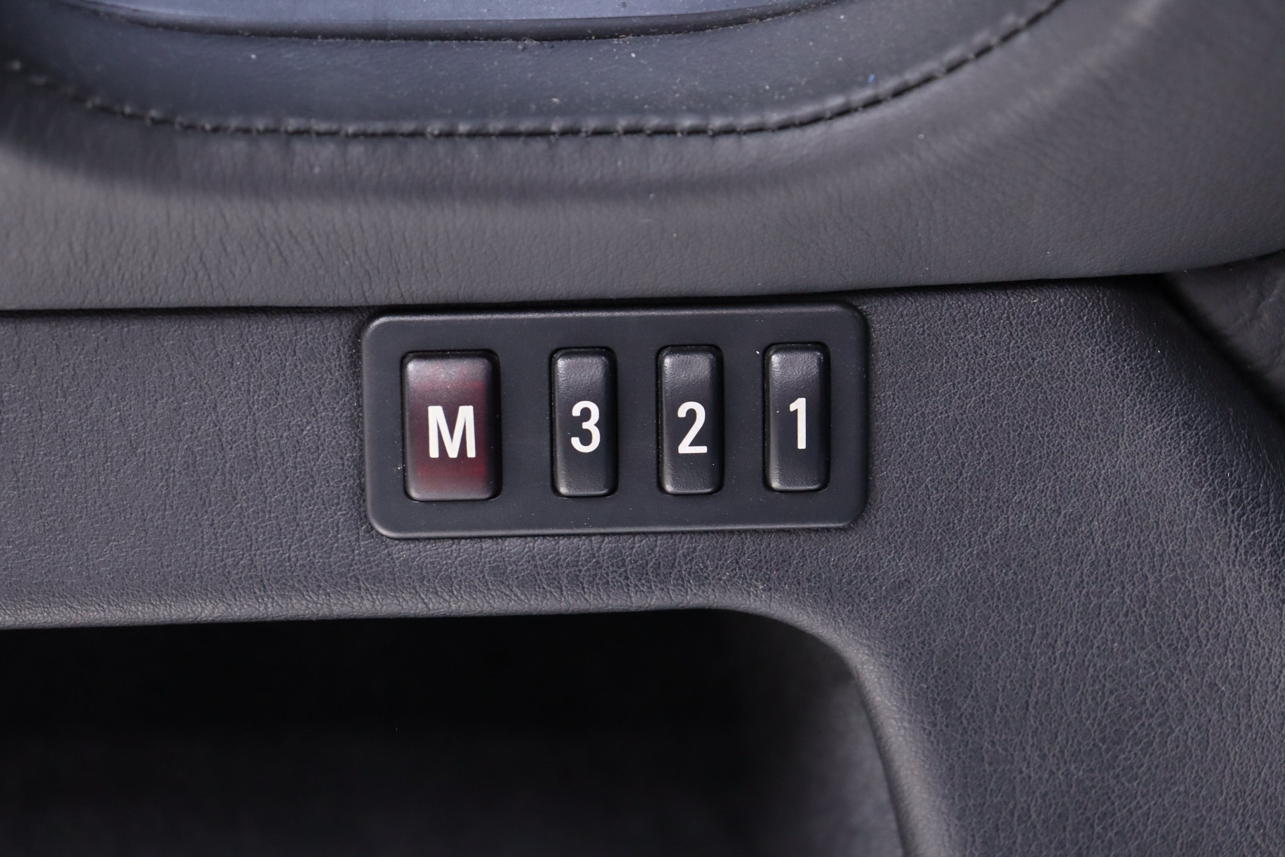 2000 BMW M5 87