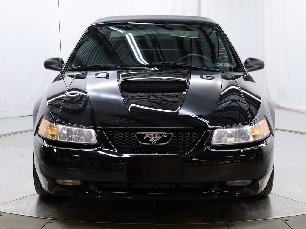Used 2000 Ford Mustang GT Convertible