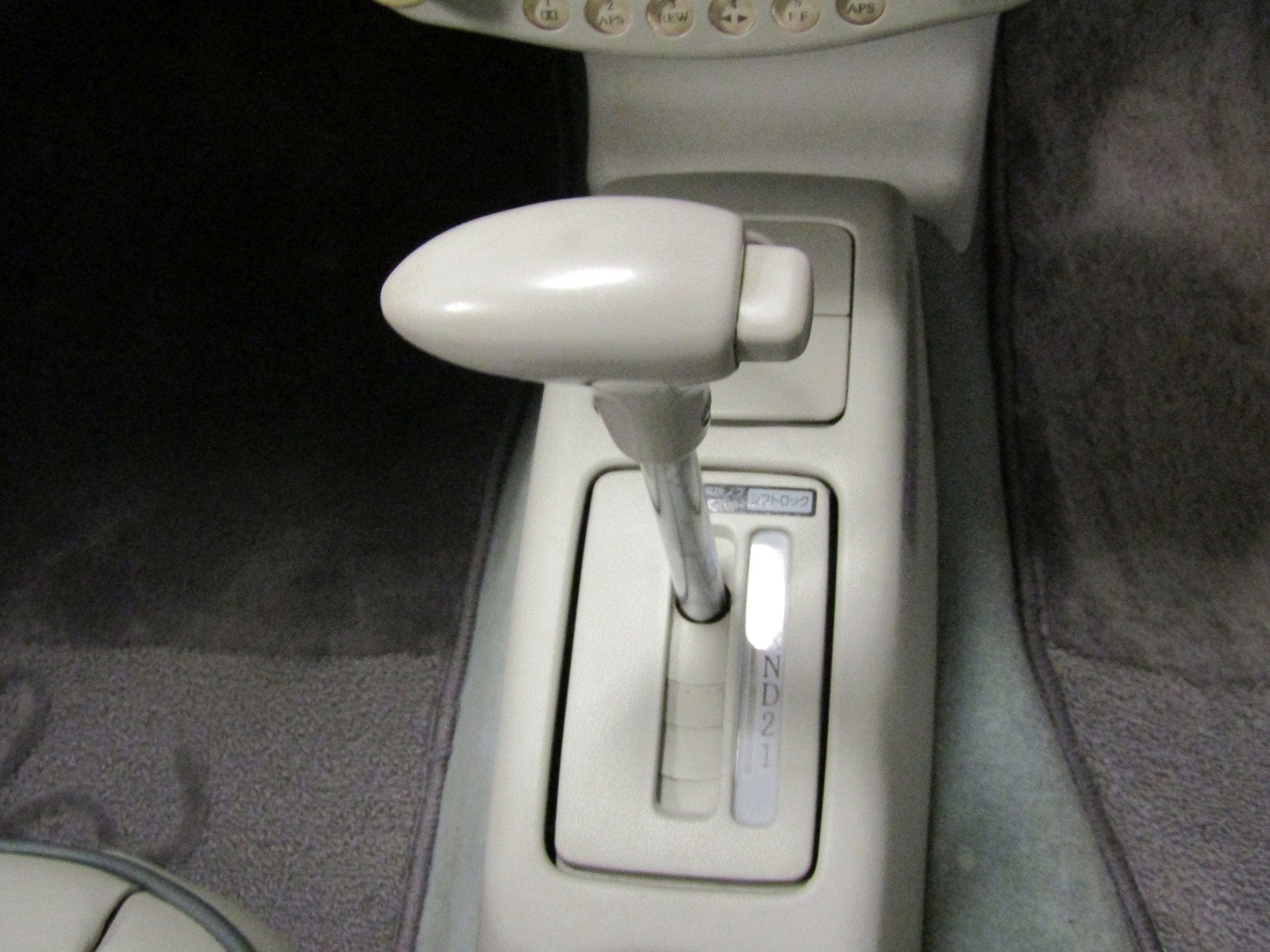 1991 Nissan Figaro 22