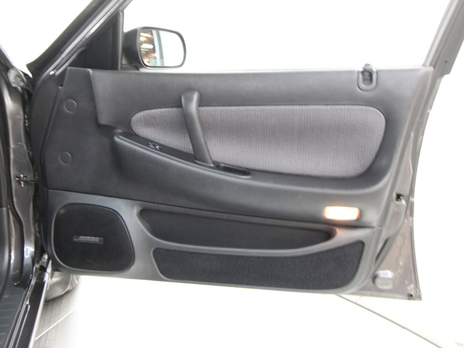 1992 Nissan Maxima 21