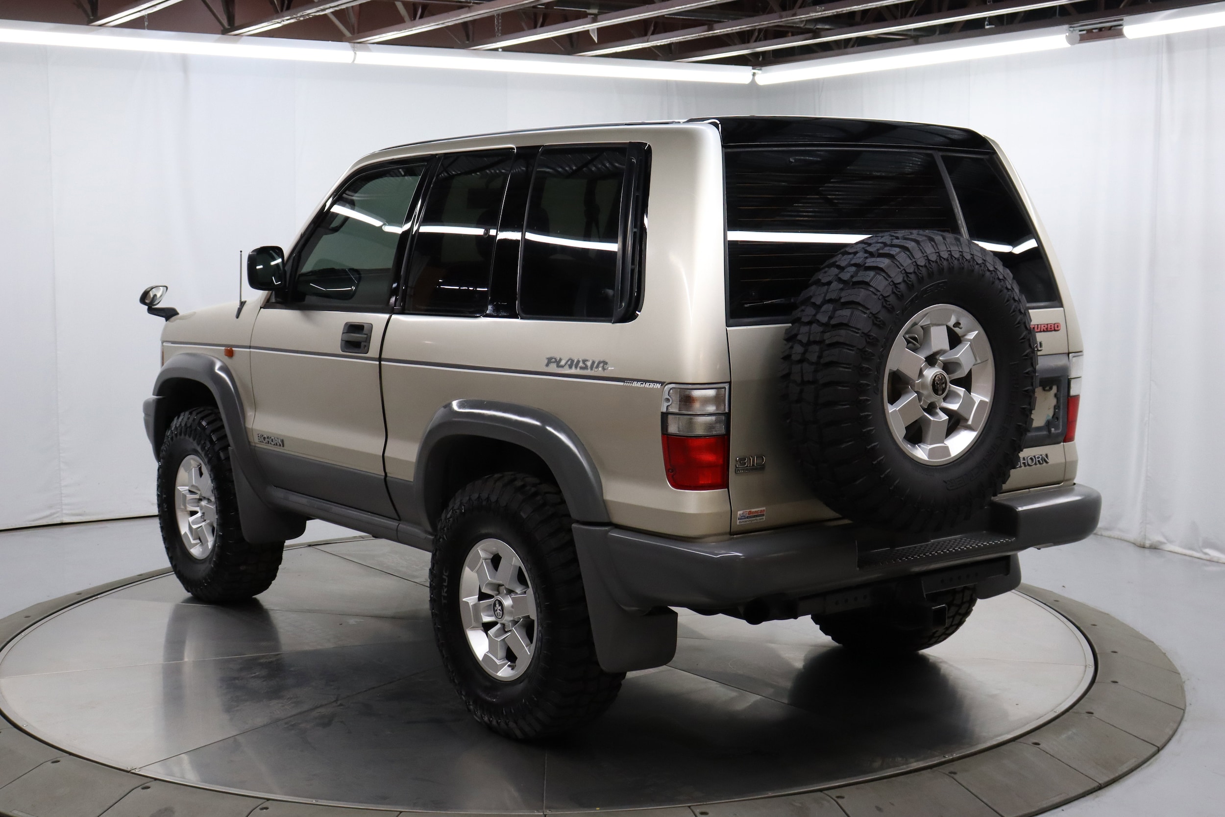 1996 Isuzu Bighorn 7