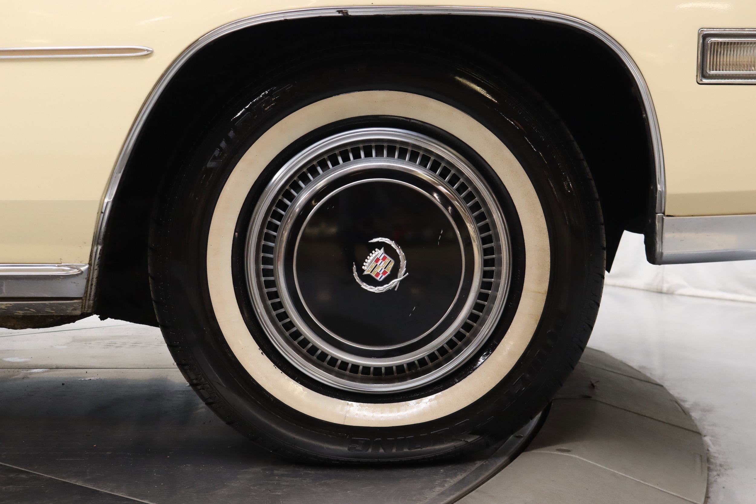 1976 Cadillac Eldorado 41