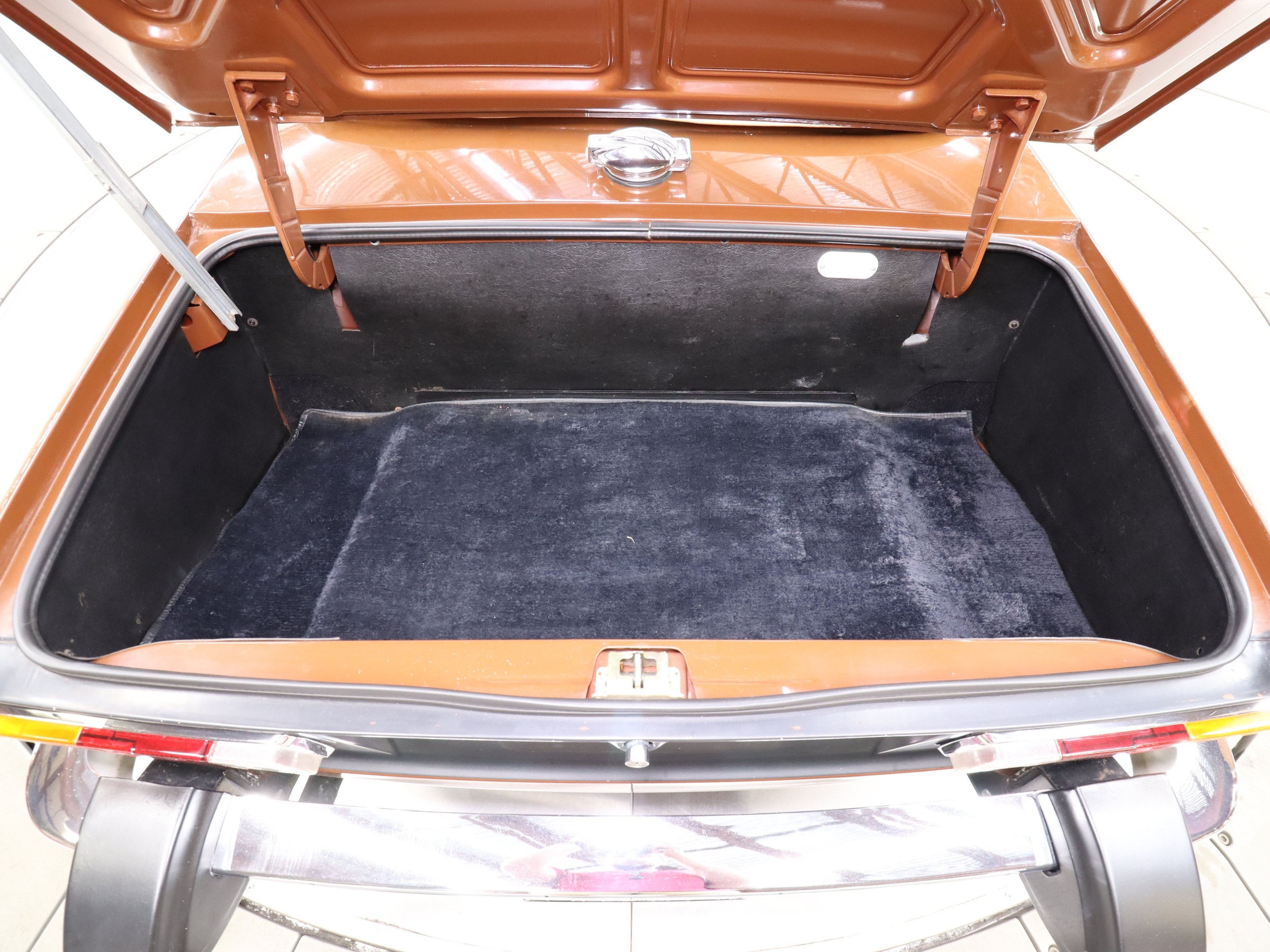 1976 Triumph TR6 61