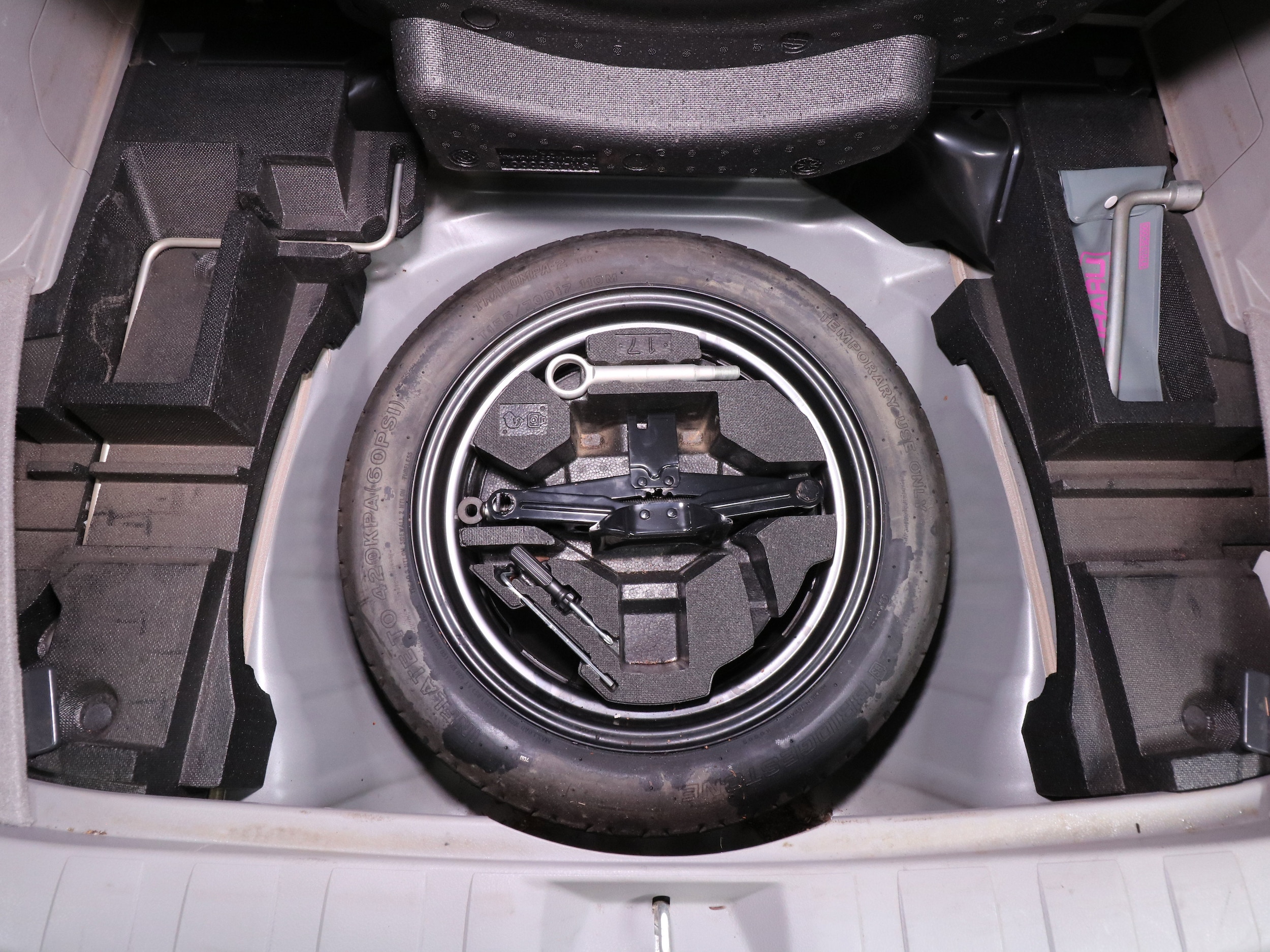 2011 Subaru Forester 32