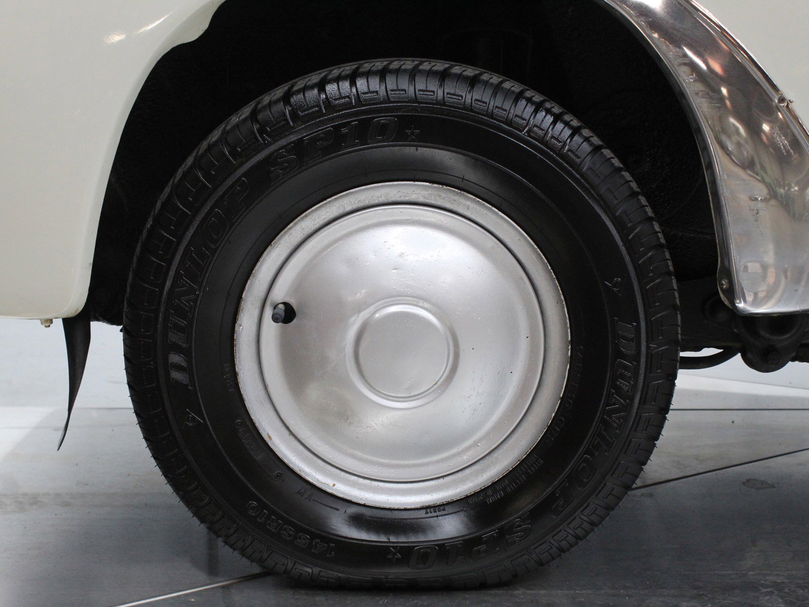 1968 Subaru 360 33