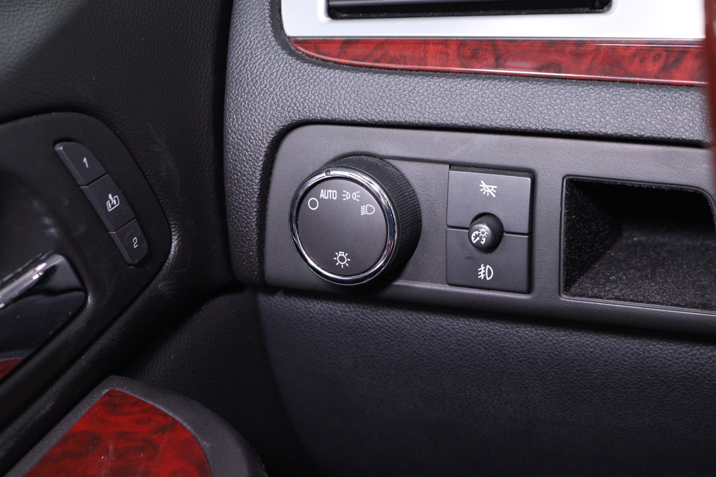 2007 Cadillac Escalade 64
