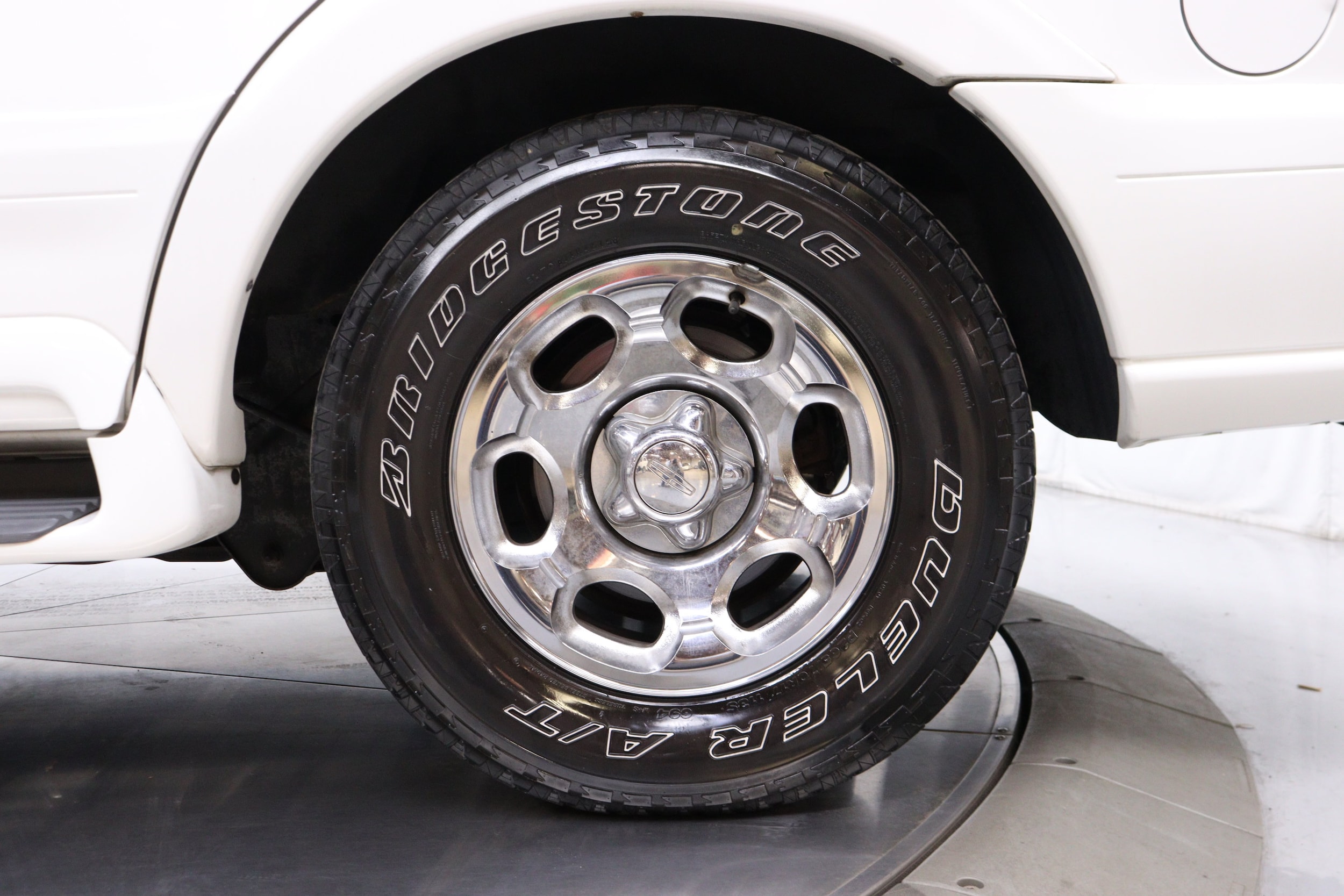 1998 Lincoln Navigator 65