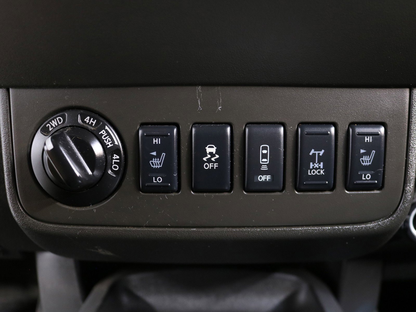 2018 Nissan Frontier 53
