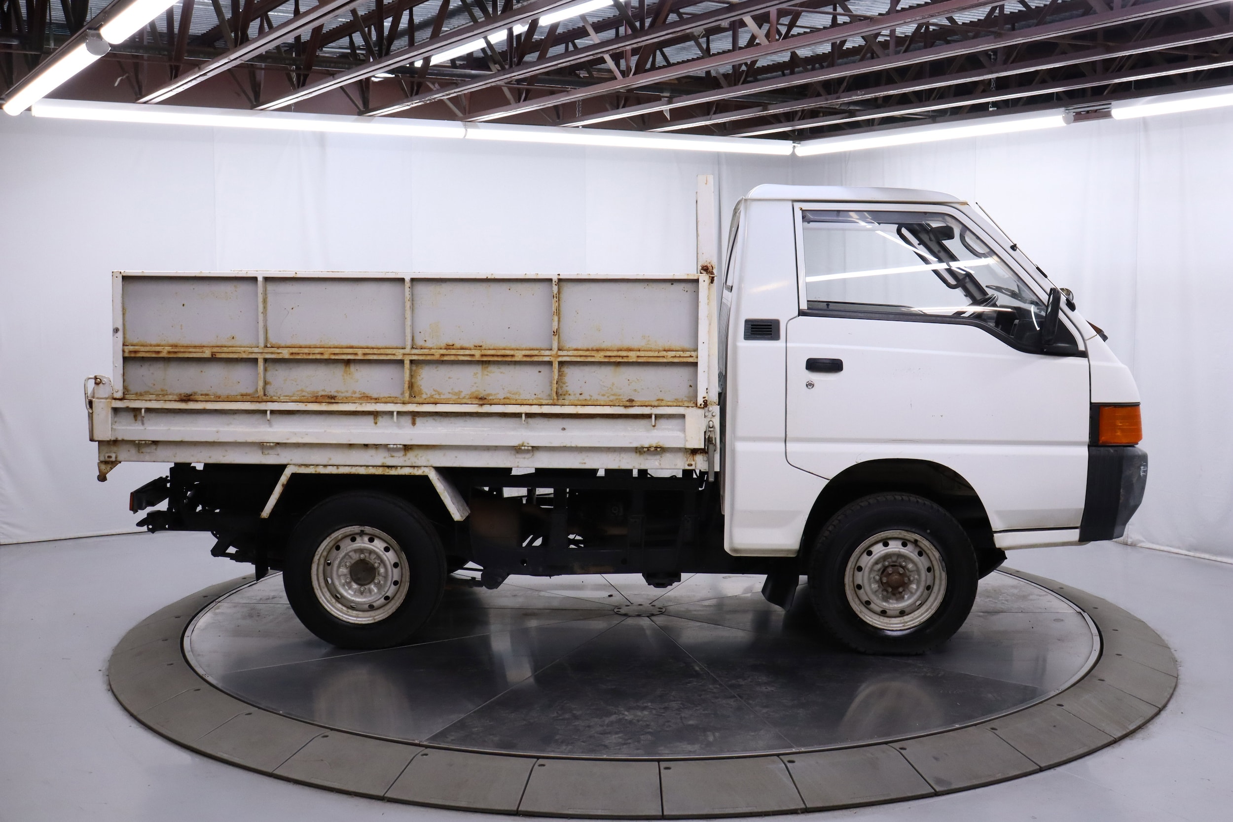 1997 Mitsubishi Delica 10