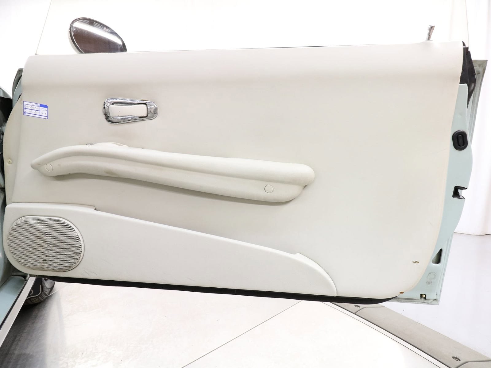 1991 Nissan Figaro 23