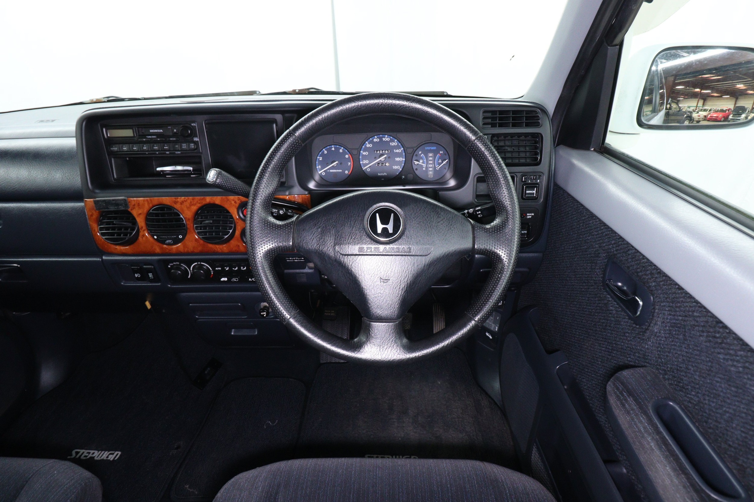 1999 Honda Stepwgn 10