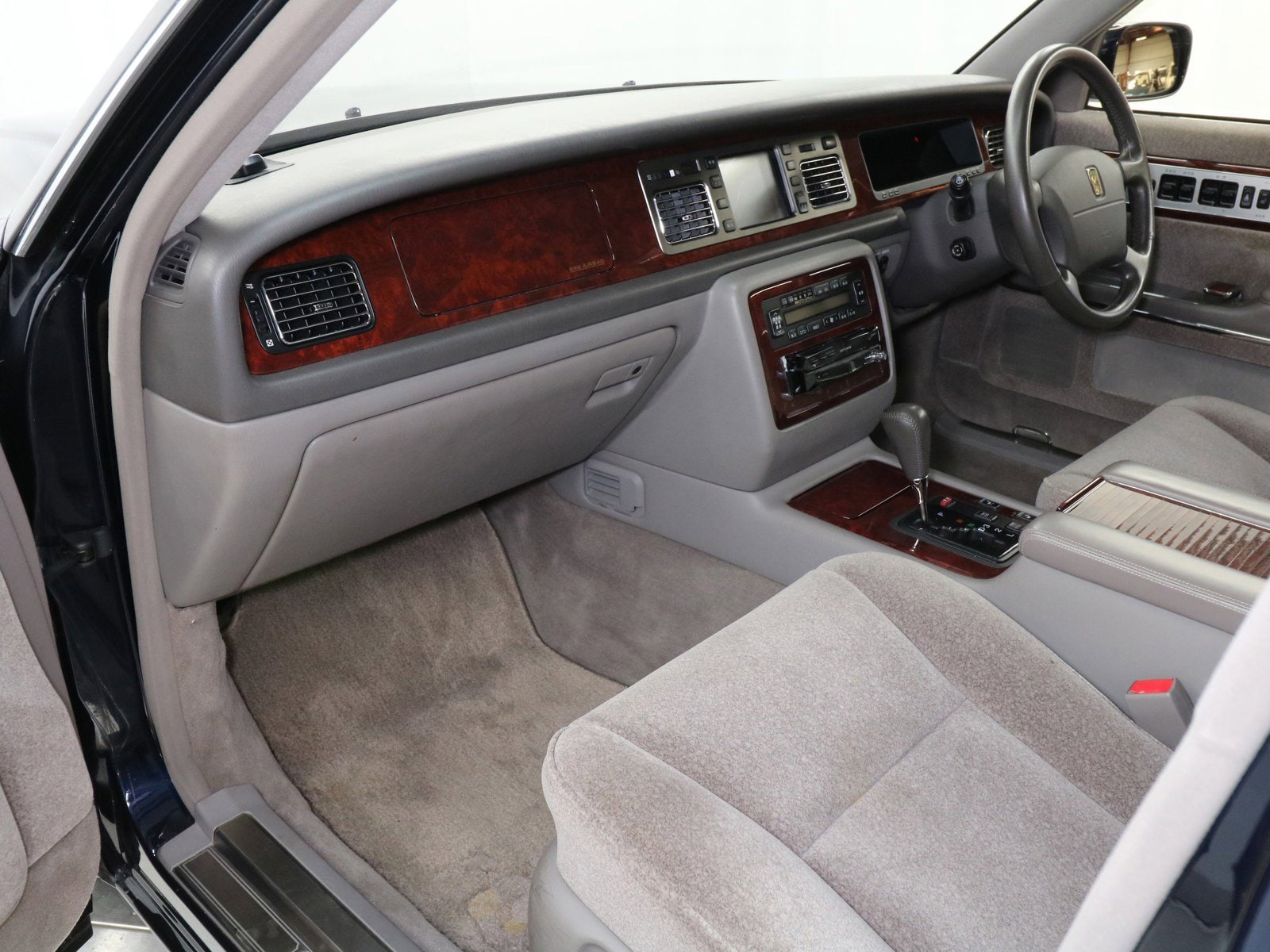 1997 Toyota Century 17