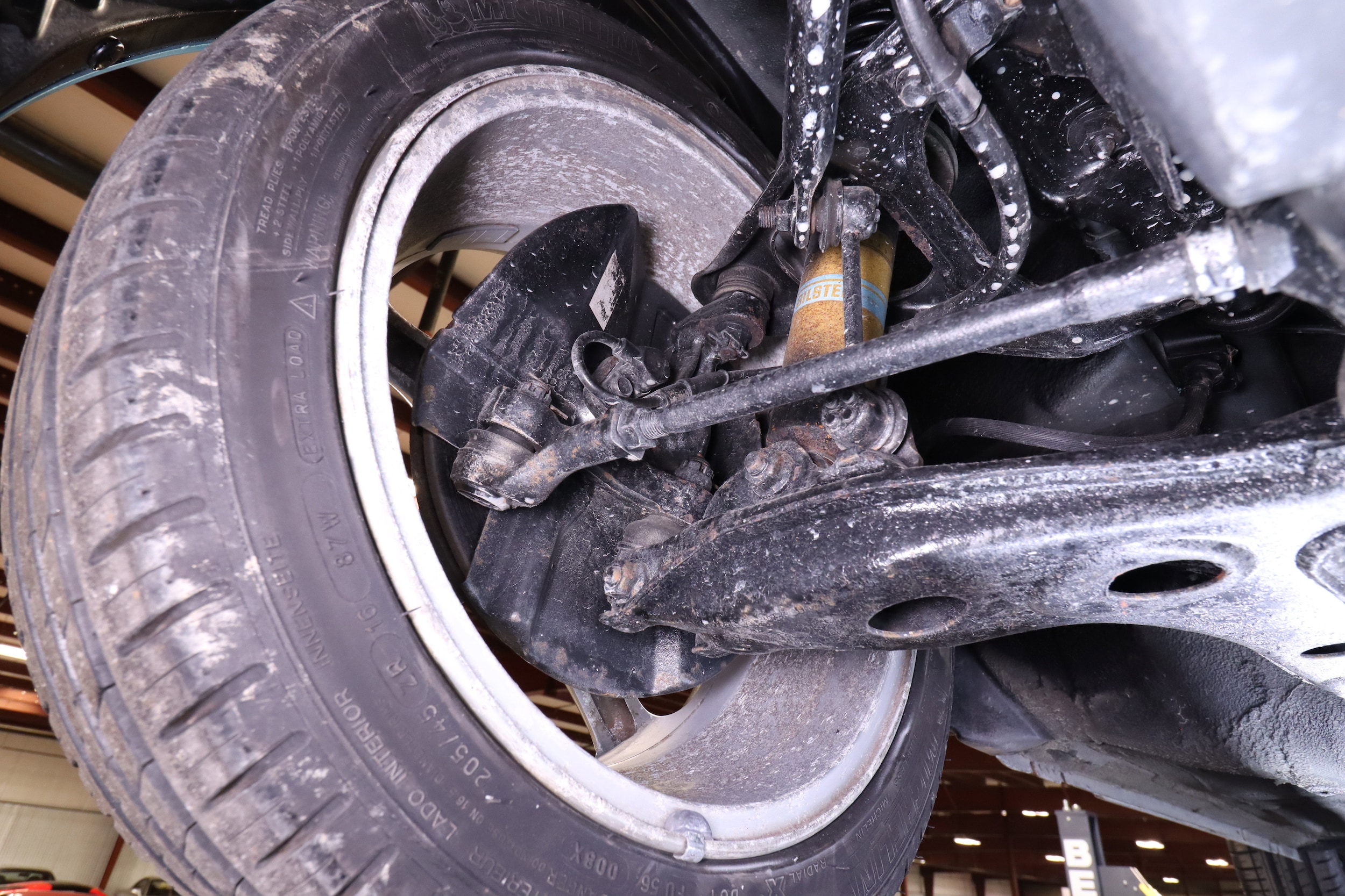 2000 Mazda Roadster 43