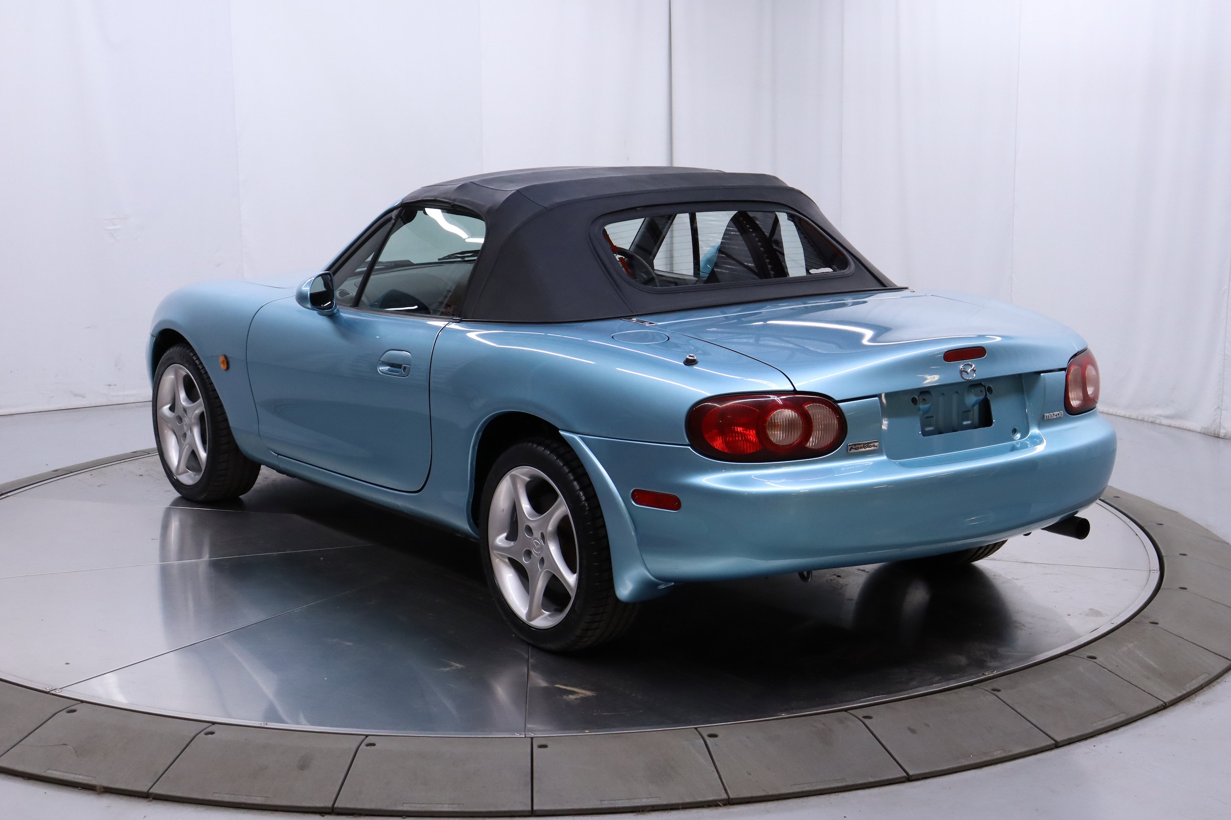 2000 Mazda Roadster 5