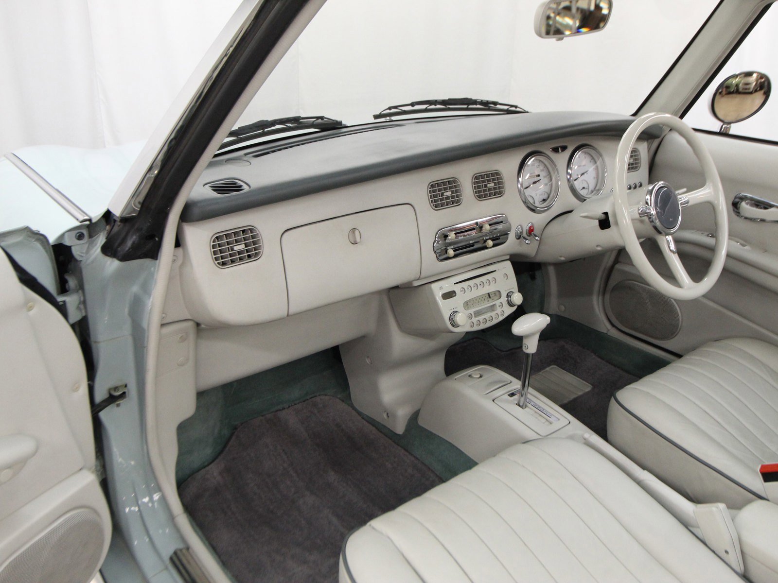 1991 Nissan Figaro 21