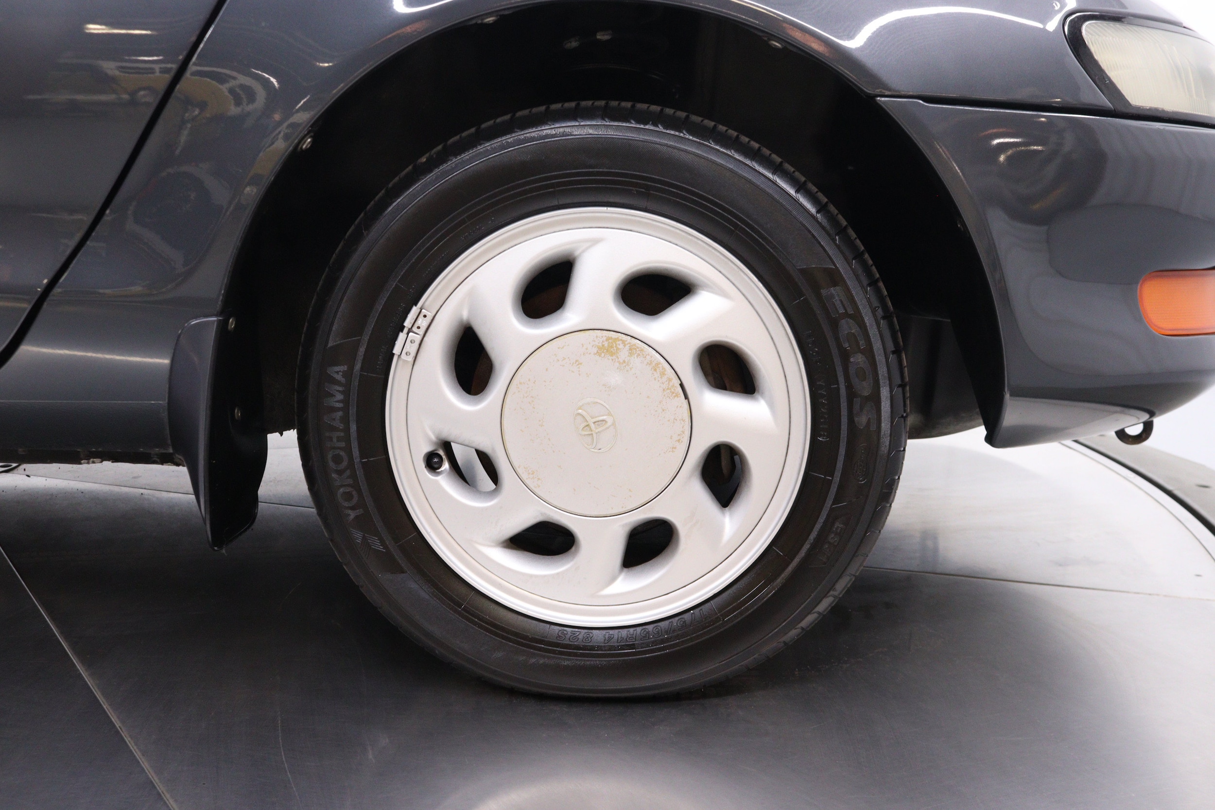 1990 Toyota Sera 35