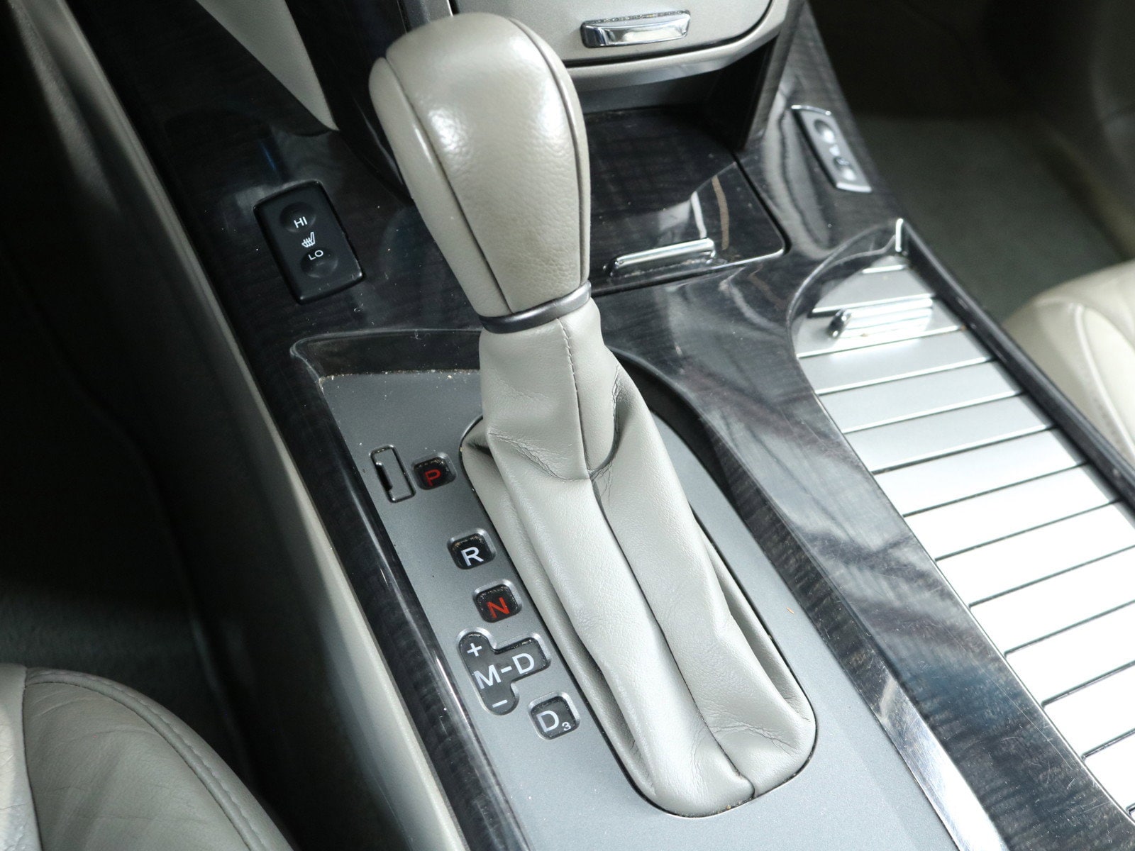 2009 Acura MDX 14