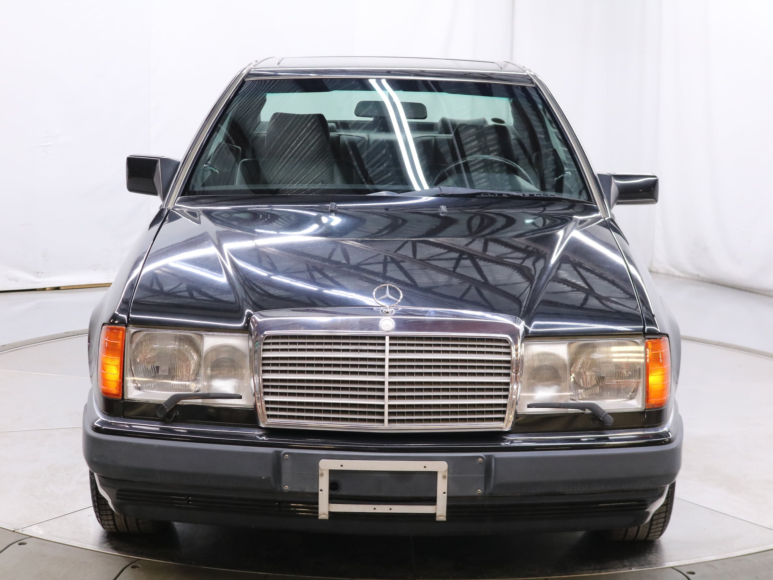 1992 Mercedes-Benz 300CE 3