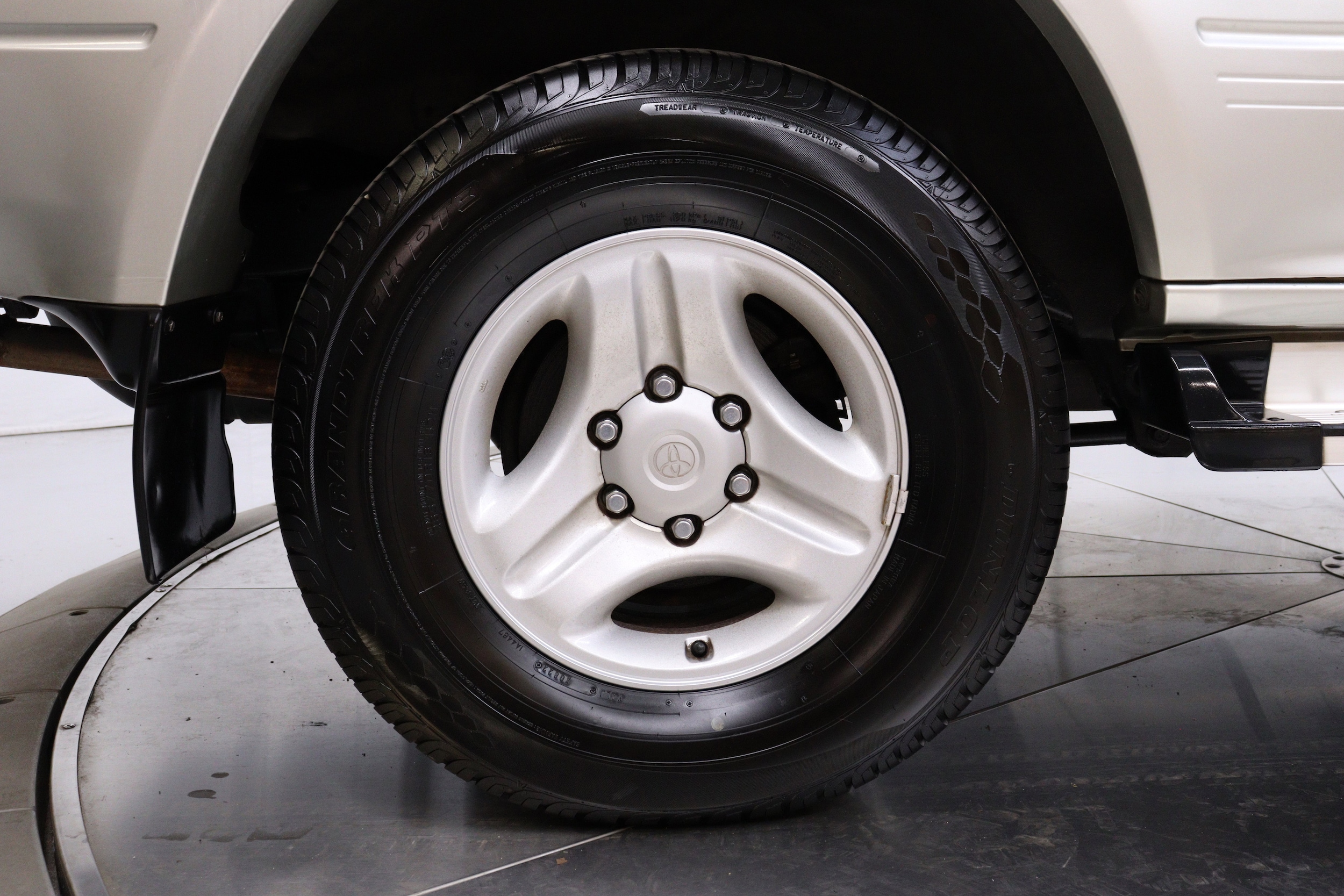 1999 Toyota Land Cruiser 36