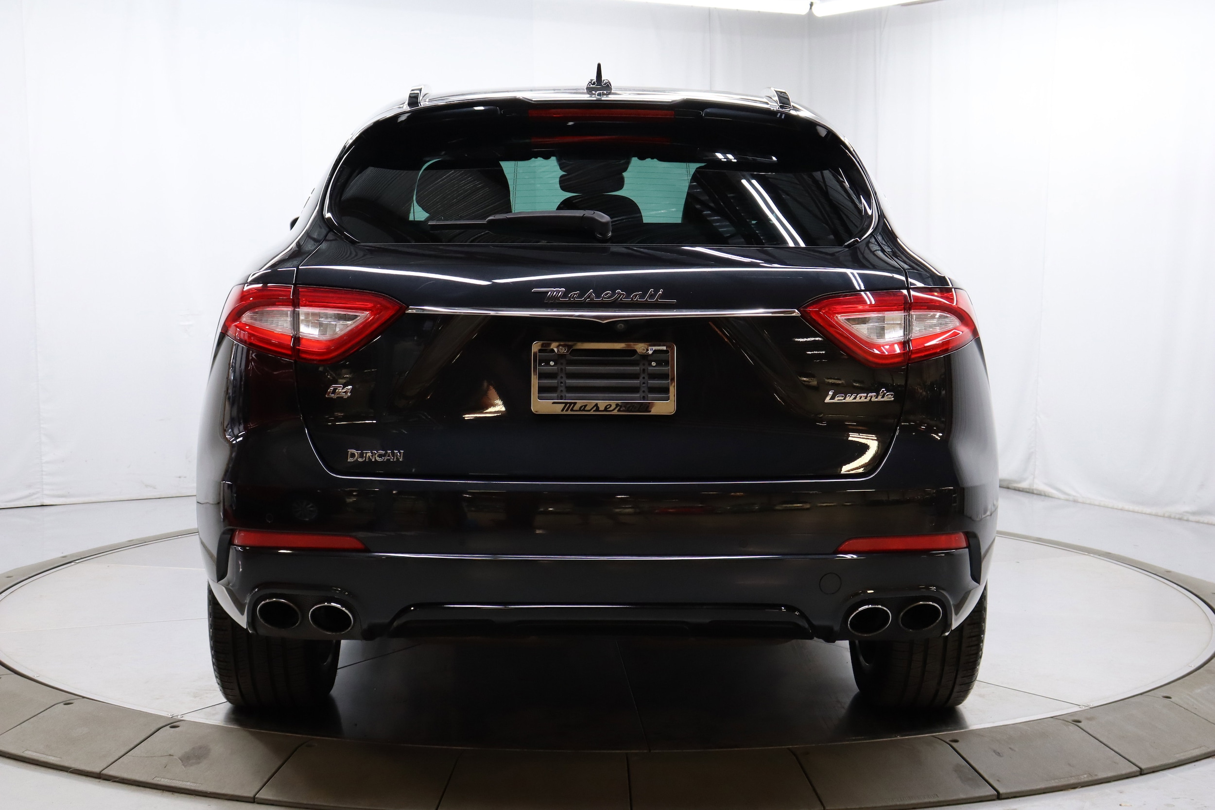 2018 Maserati Levante 6