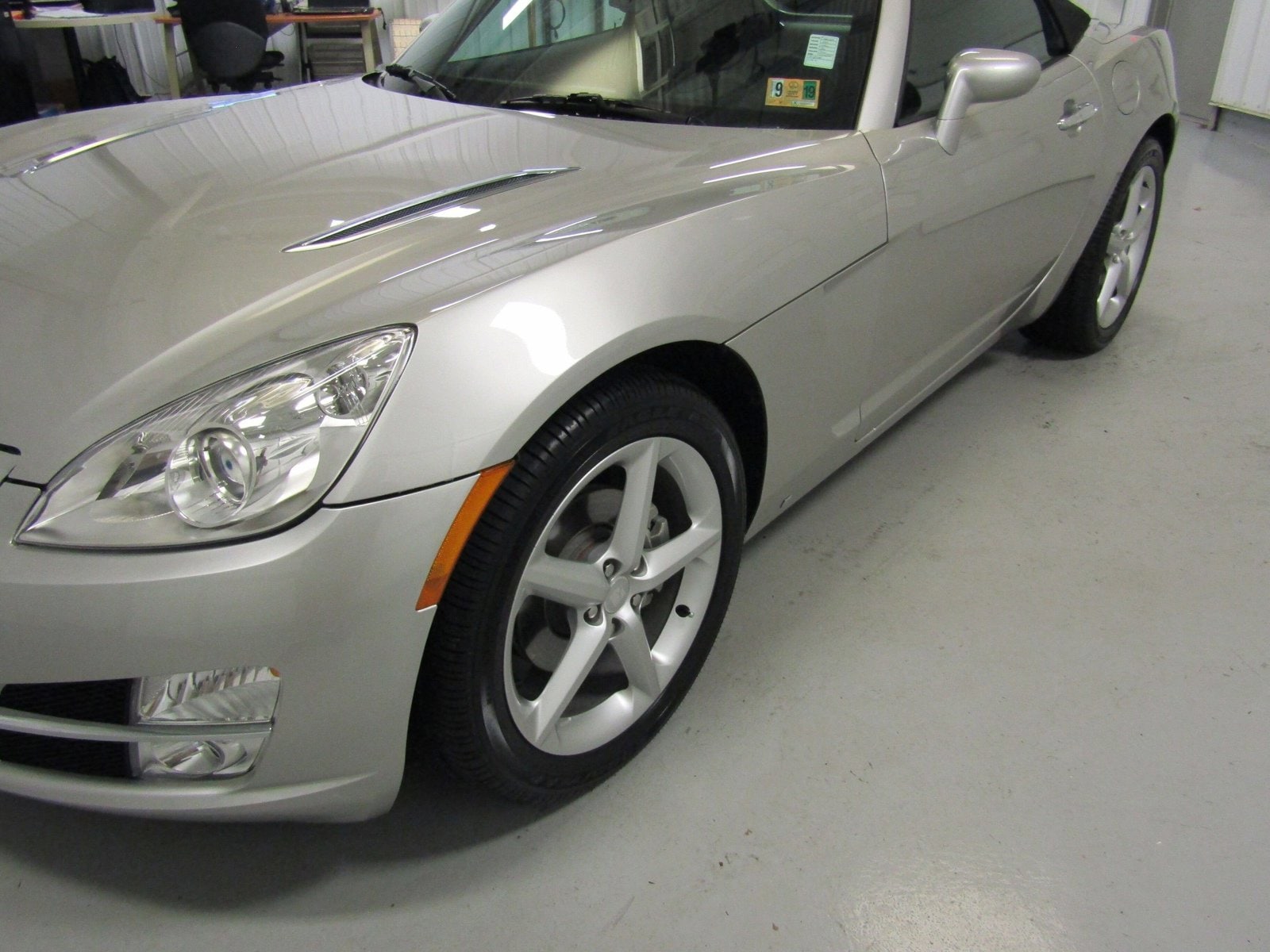 2007 Saturn Sky 36