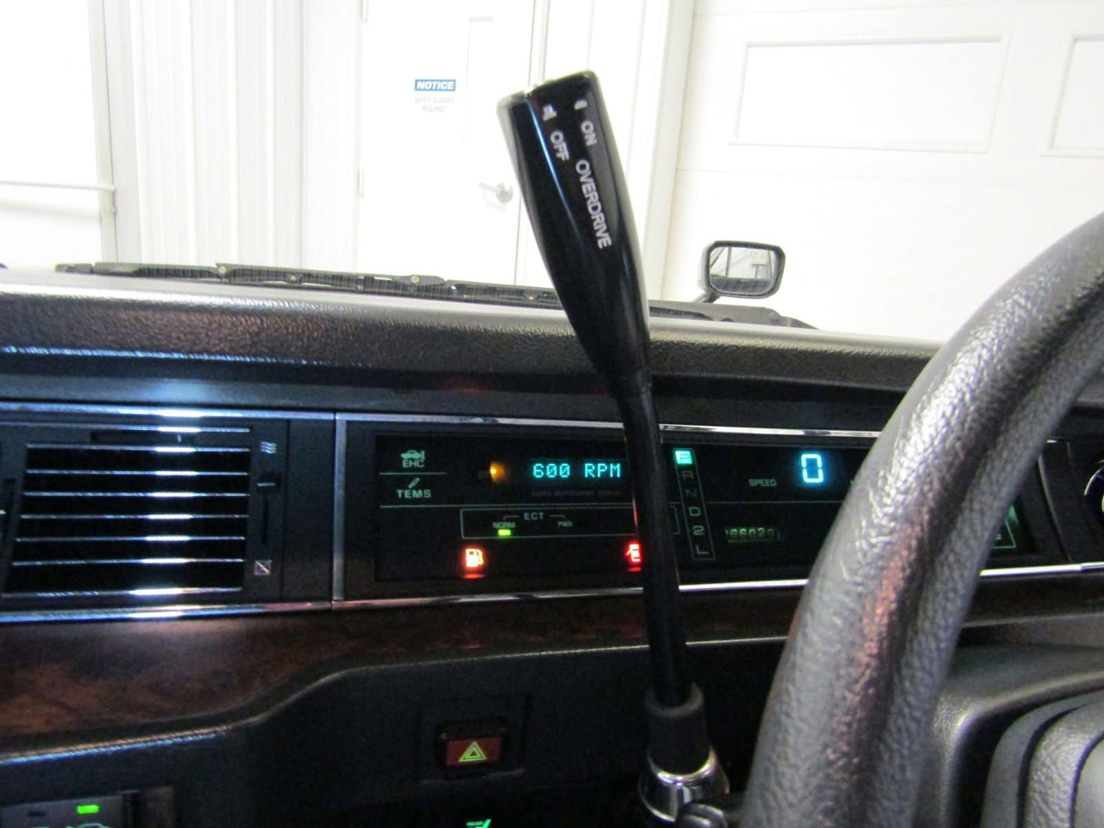 1991 Toyota Century 26