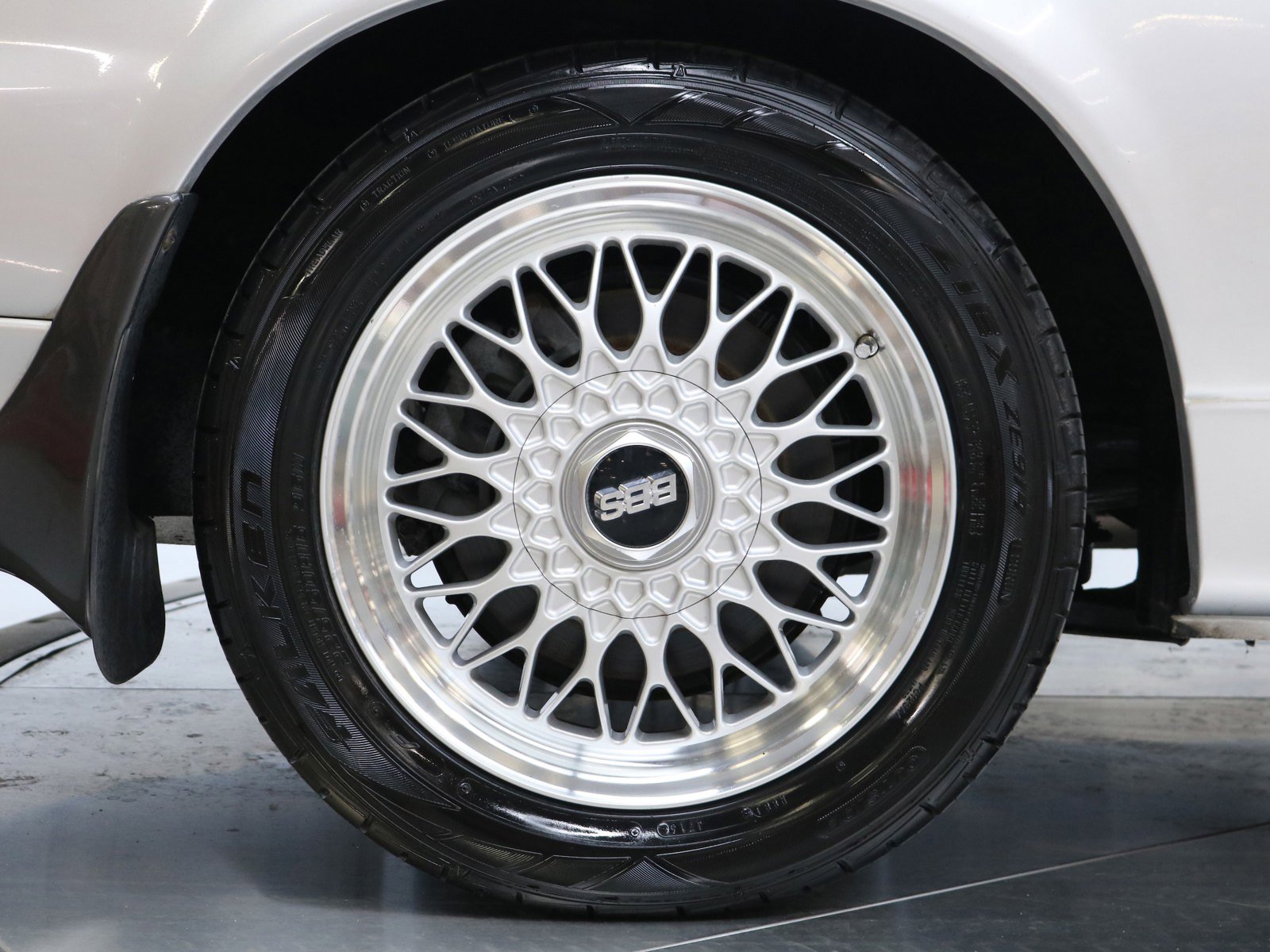 1995 Mazda Cosmo 24