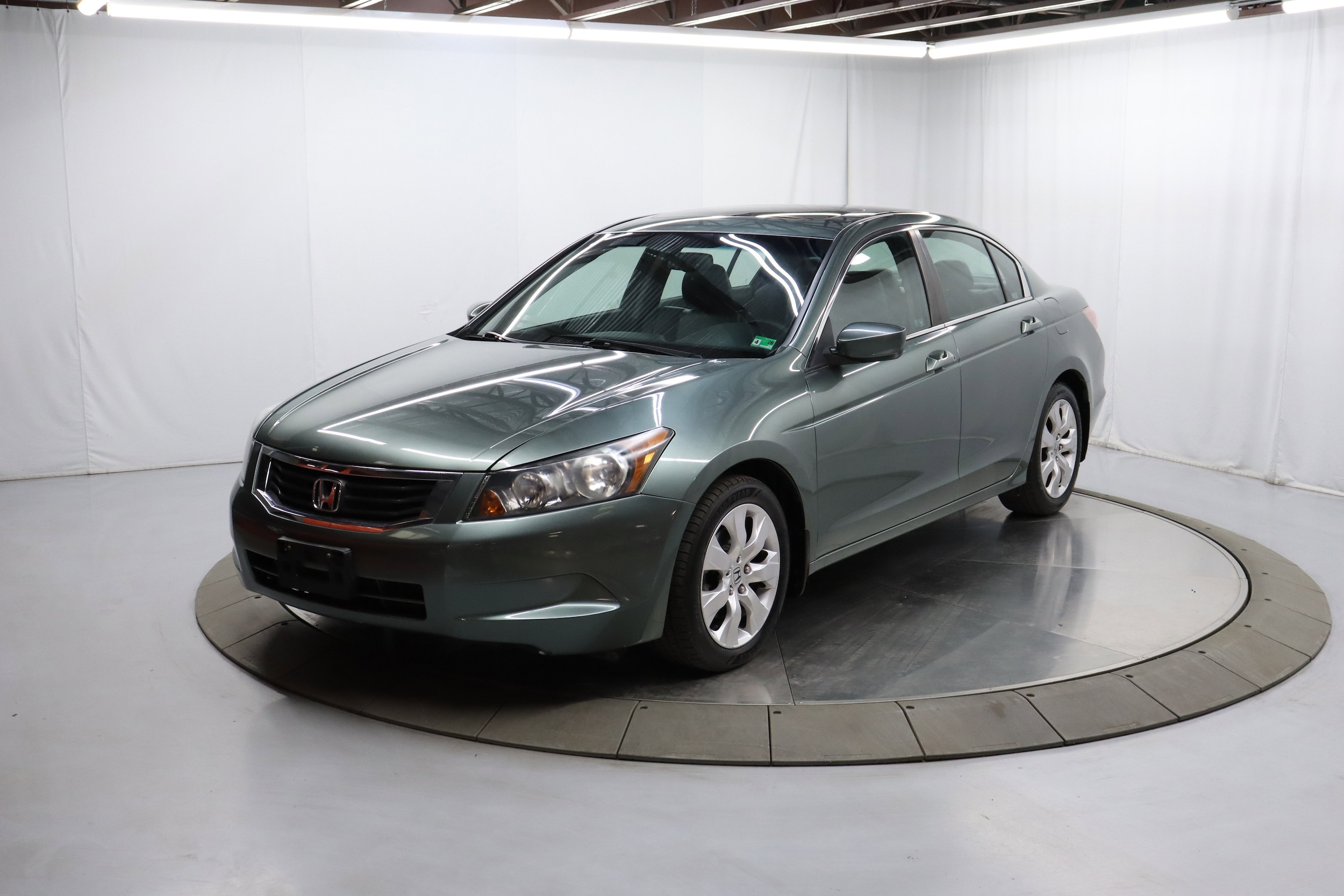 2009 Honda Accord Sdn 2