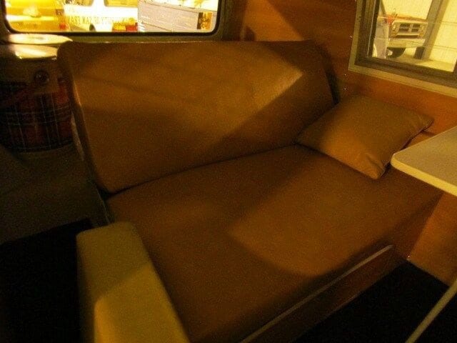 1967 Volkswagen Bus 15