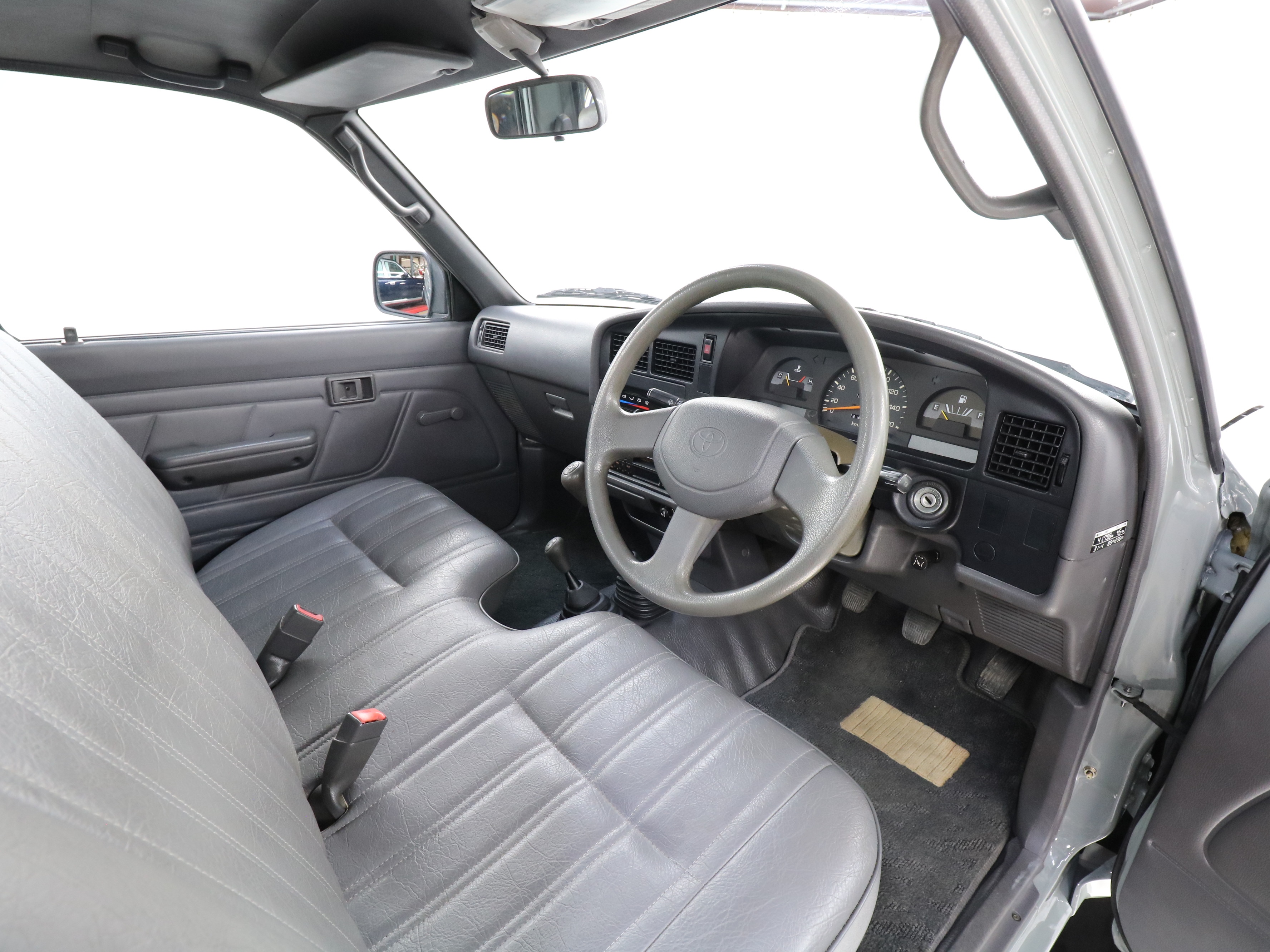 1997 Toyota Hilux 9