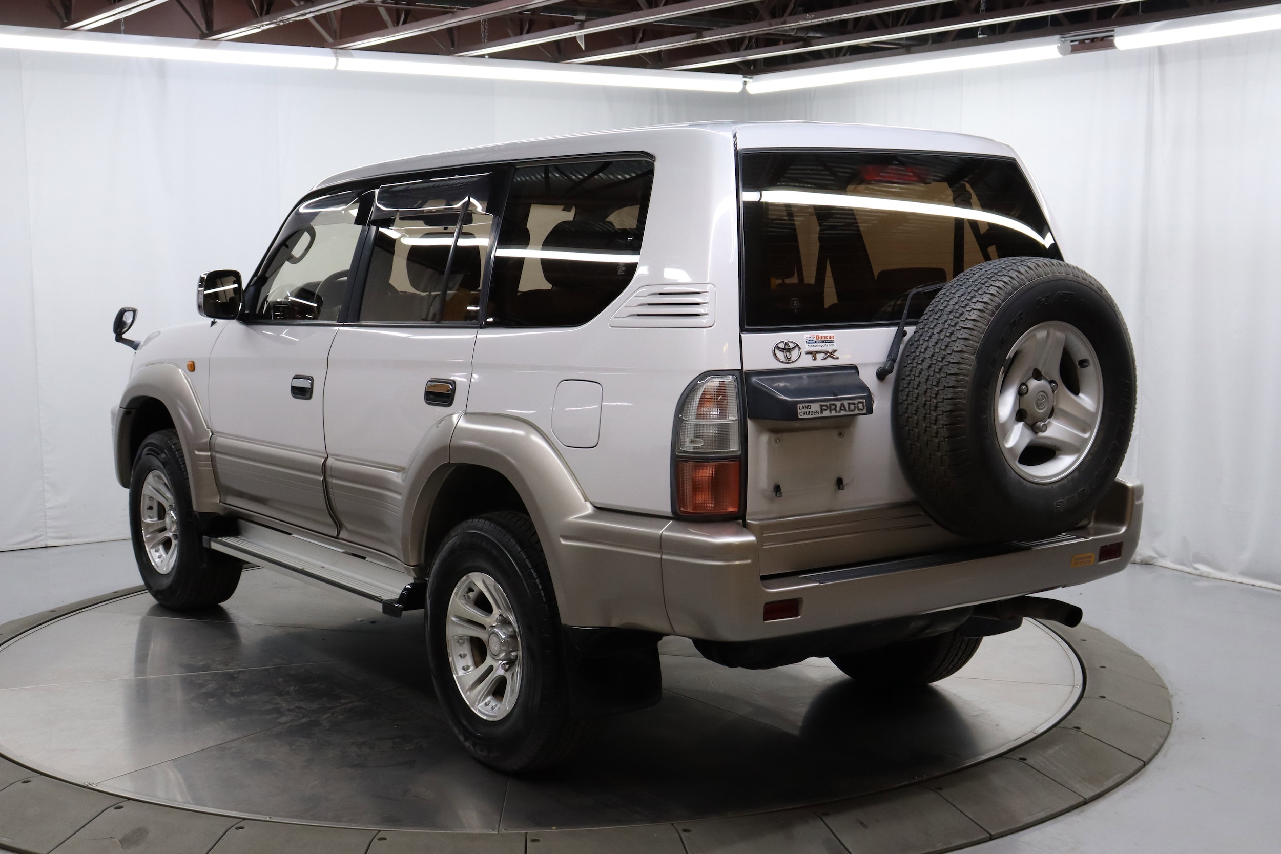 1999 Toyota Land Cruiser Prado 8