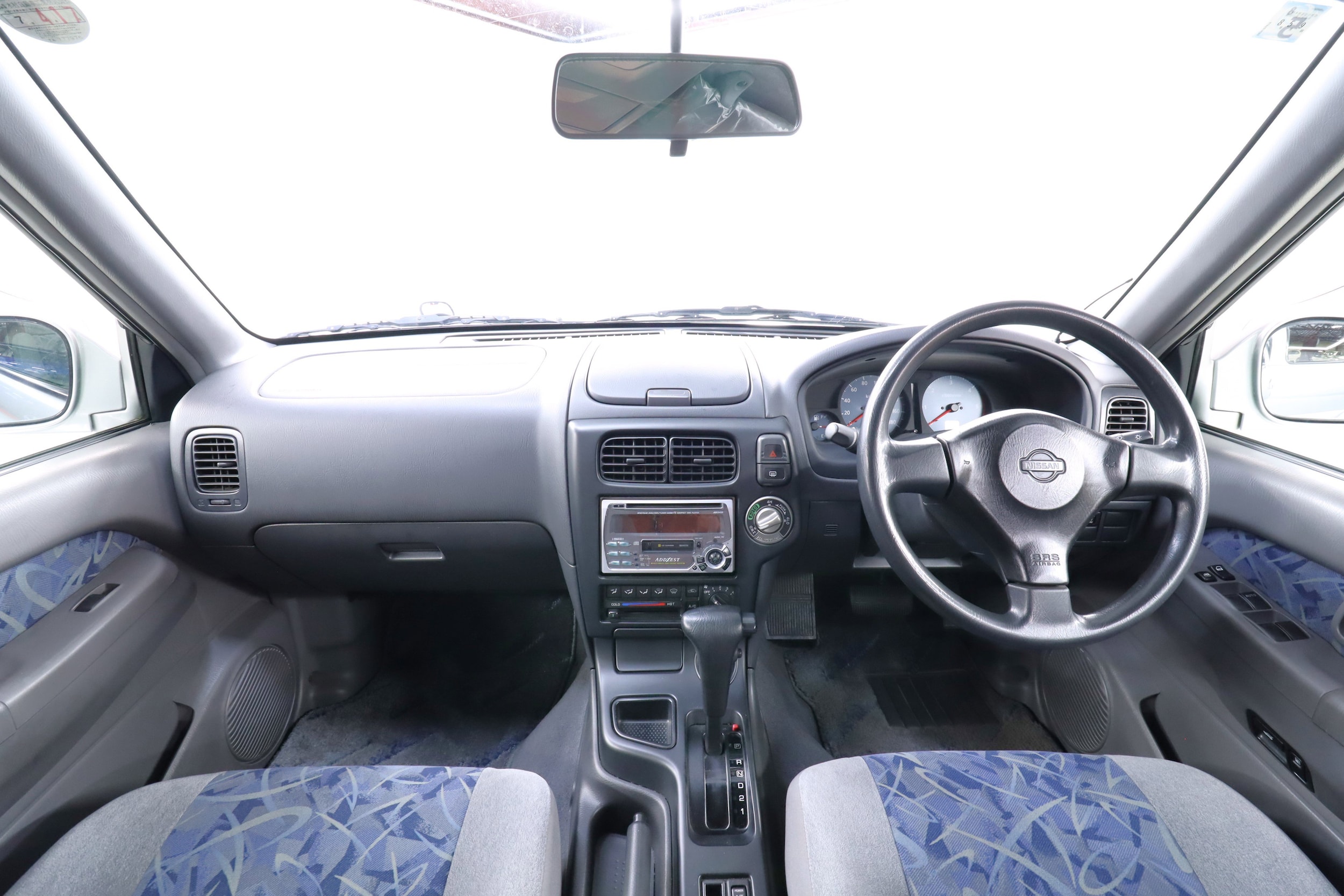 1999 Nissan Terrano 53