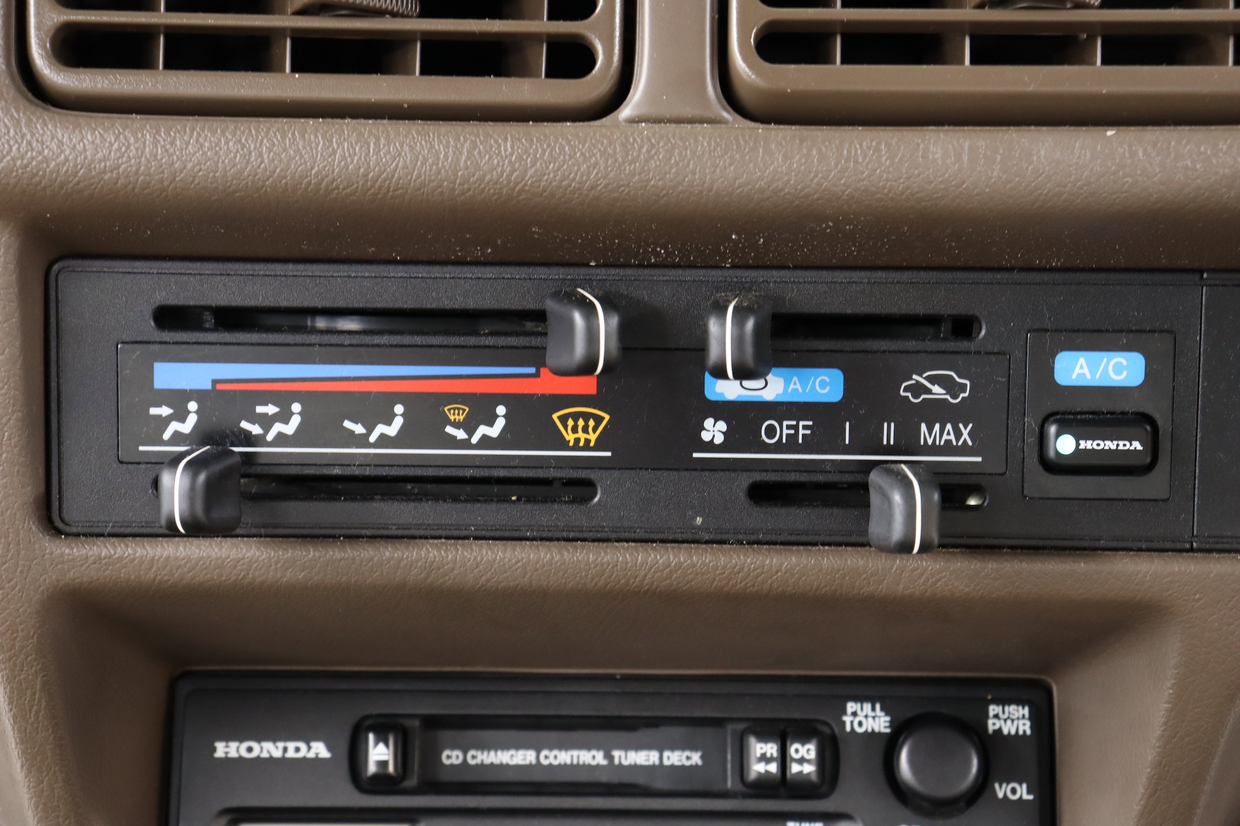 1996 Honda Street 14
