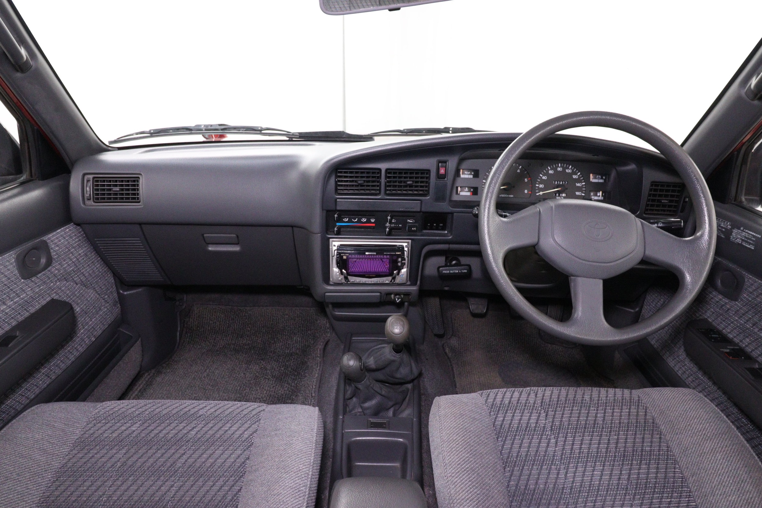 1993 Toyota Hilux 54