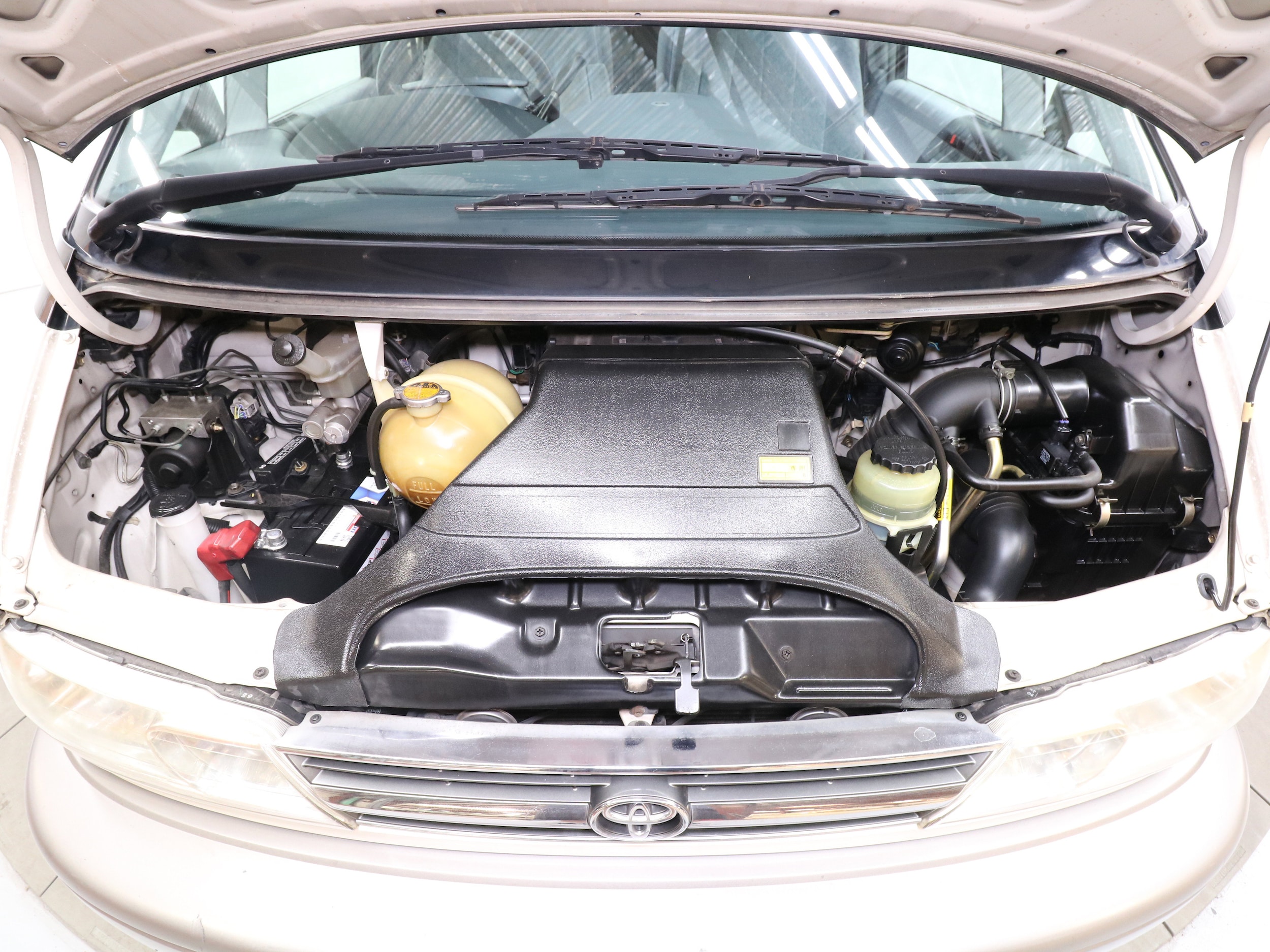 1998 Toyota Estima G 24