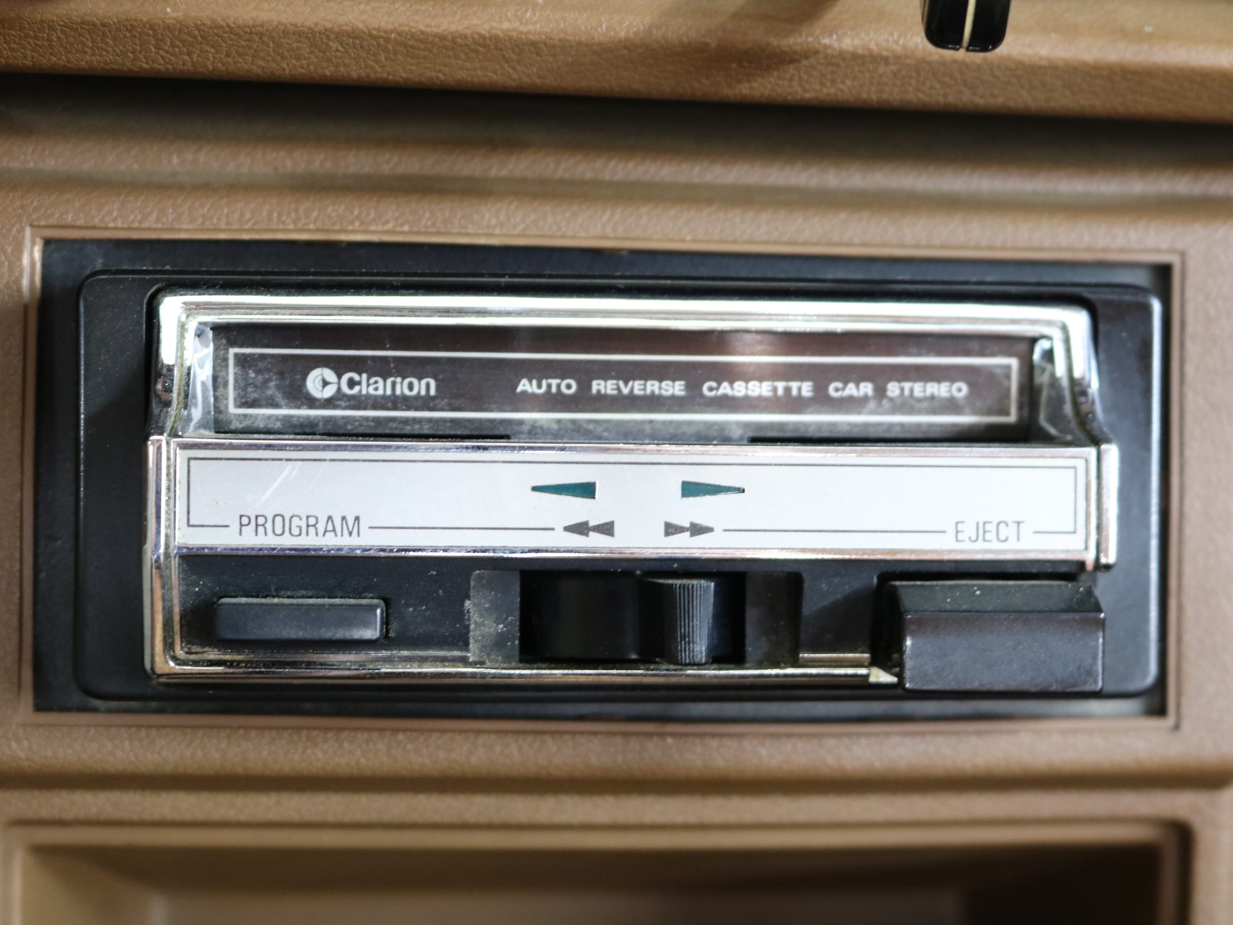 1982 Datsun Pickup 14