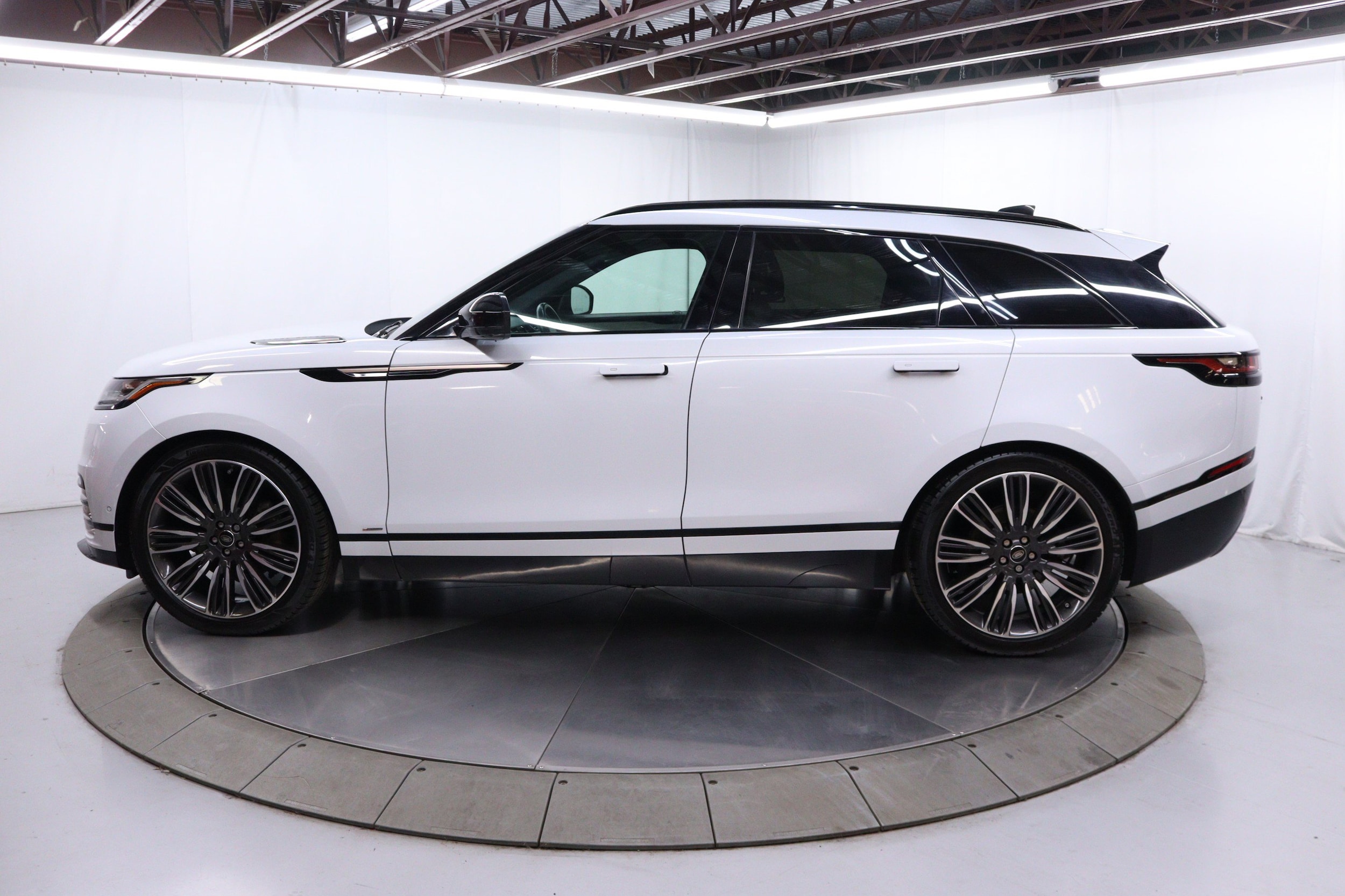 2019 Land Rover Range Rover Velar 5