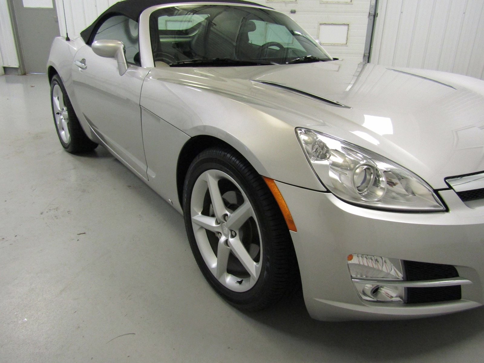 2007 Saturn Sky 38