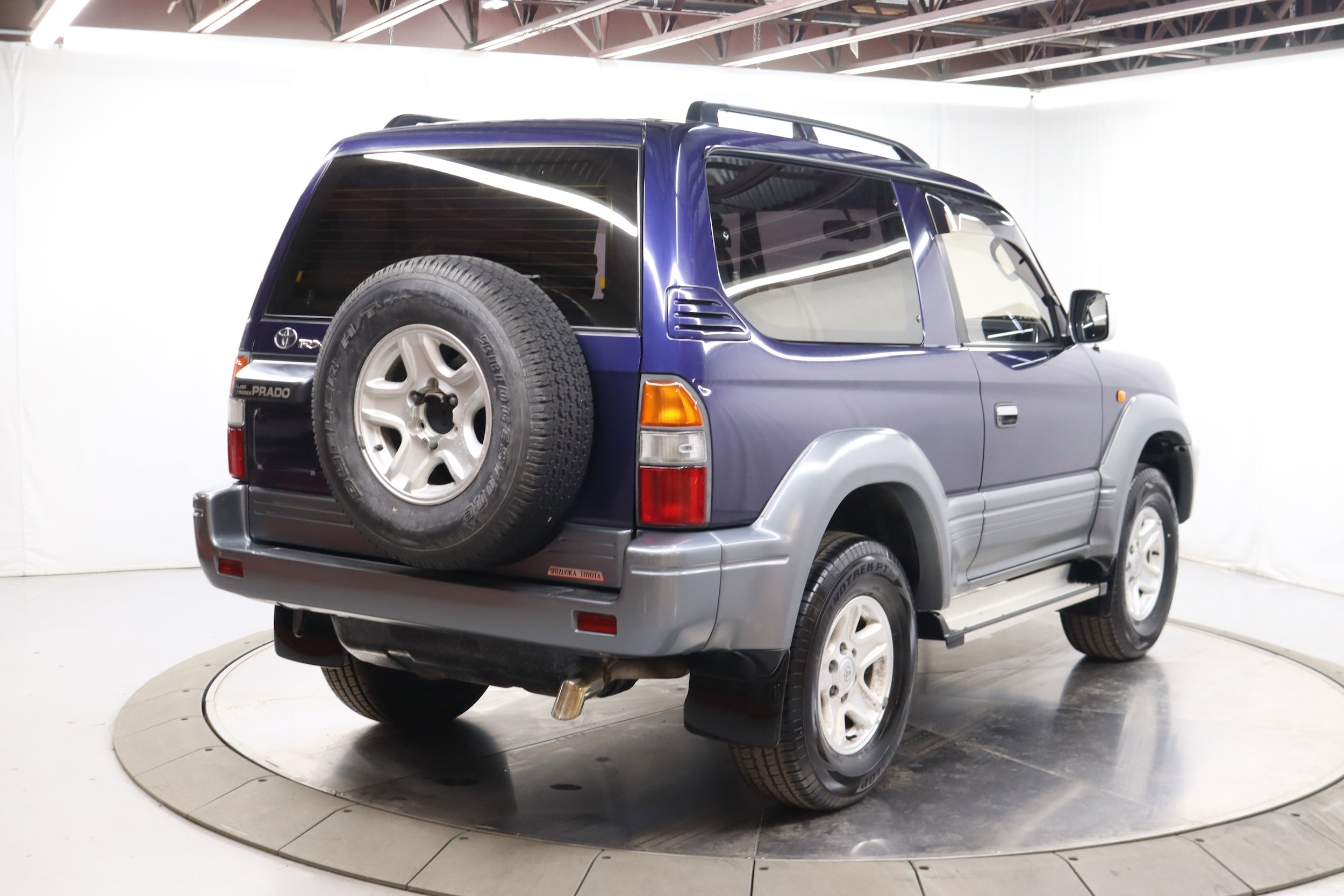 1999 Toyota Land Cruiser Prado 9