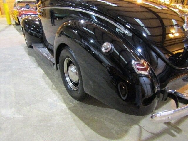 1940 Ford Street Rod 30