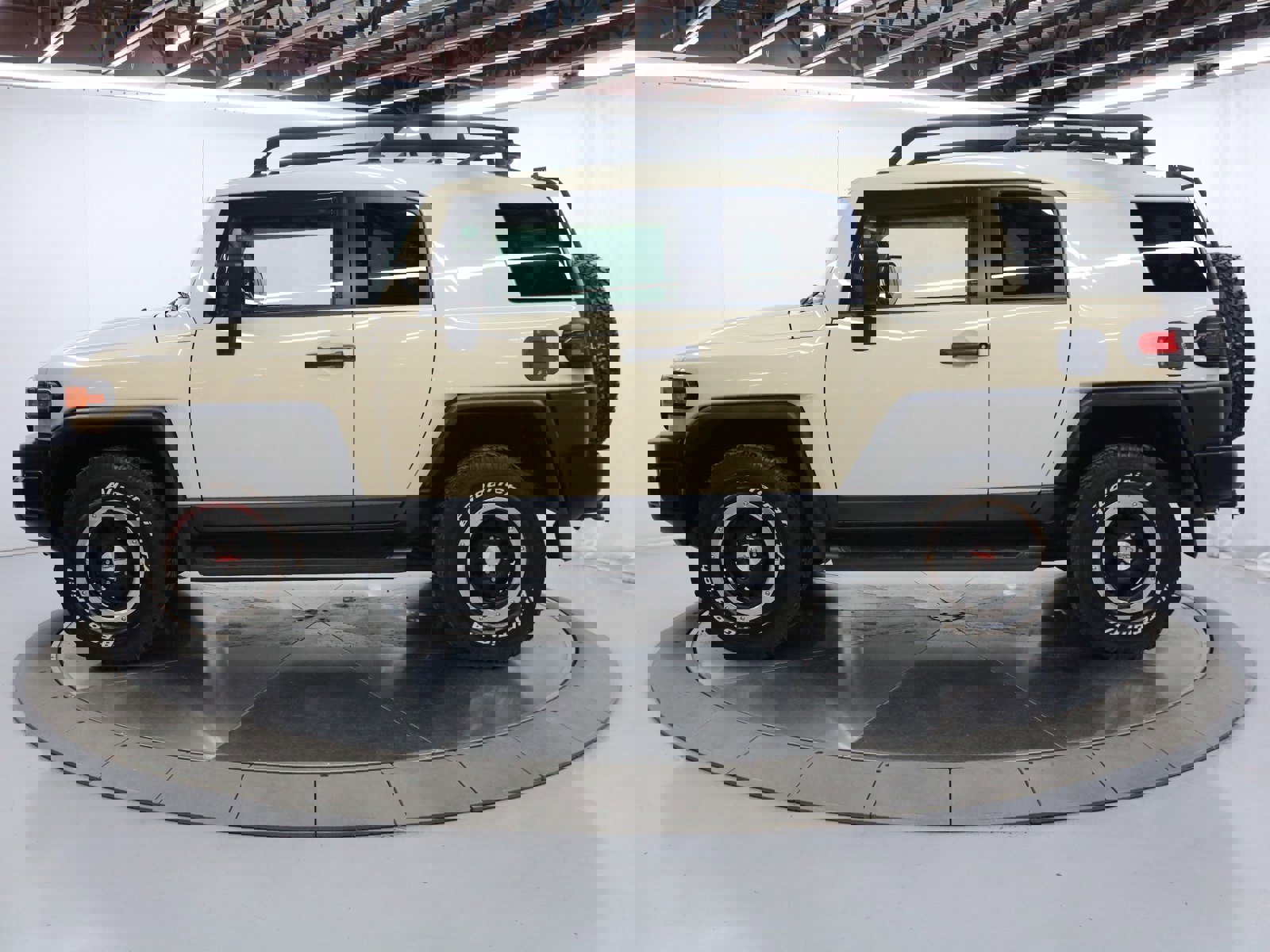 2010 Toyota FJ Cruiser 4