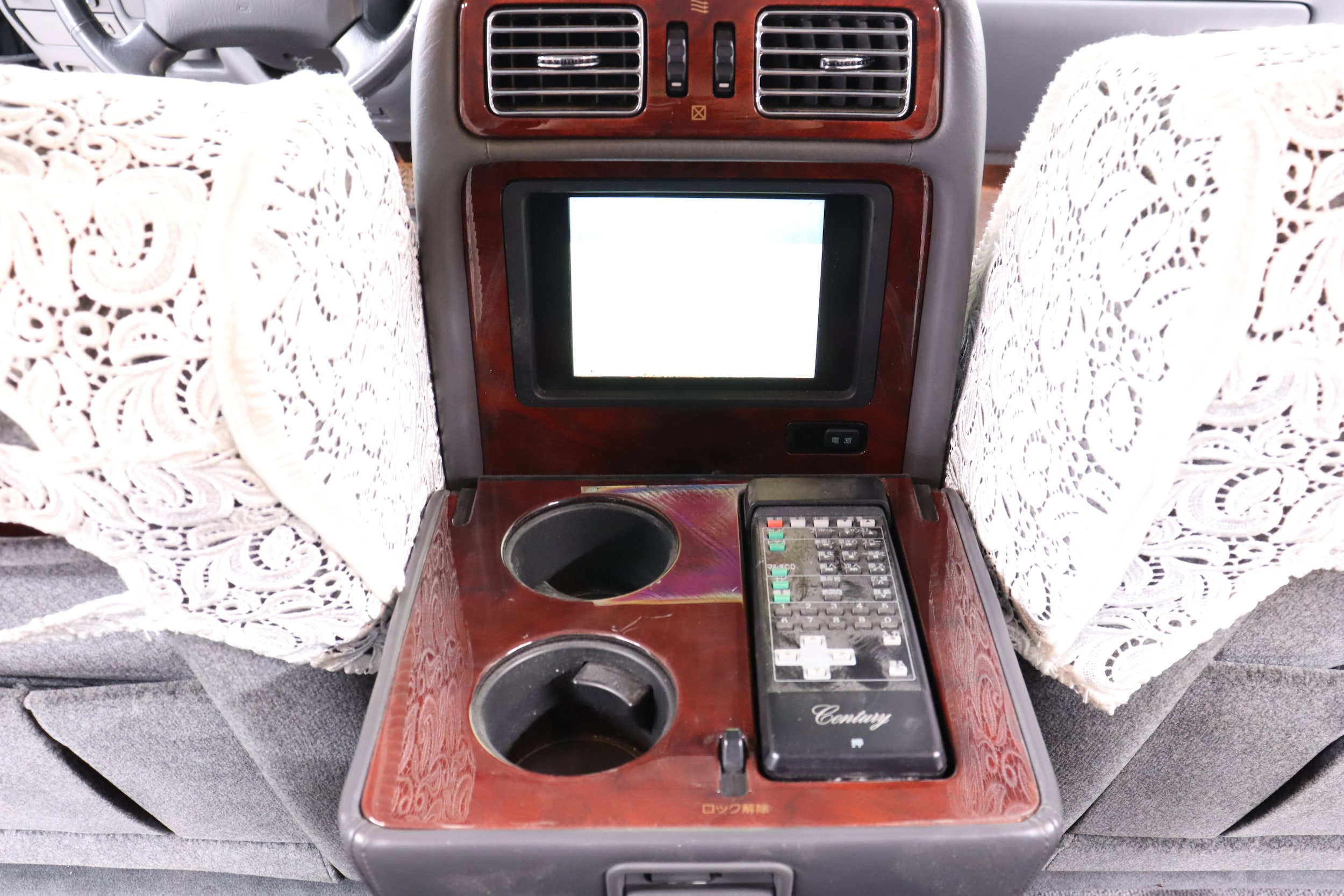 1997 Toyota Century 56