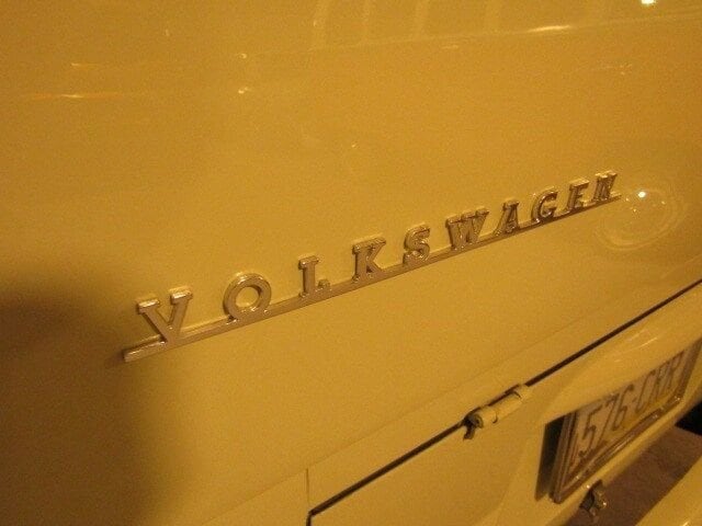 1967 Volkswagen Bus 42